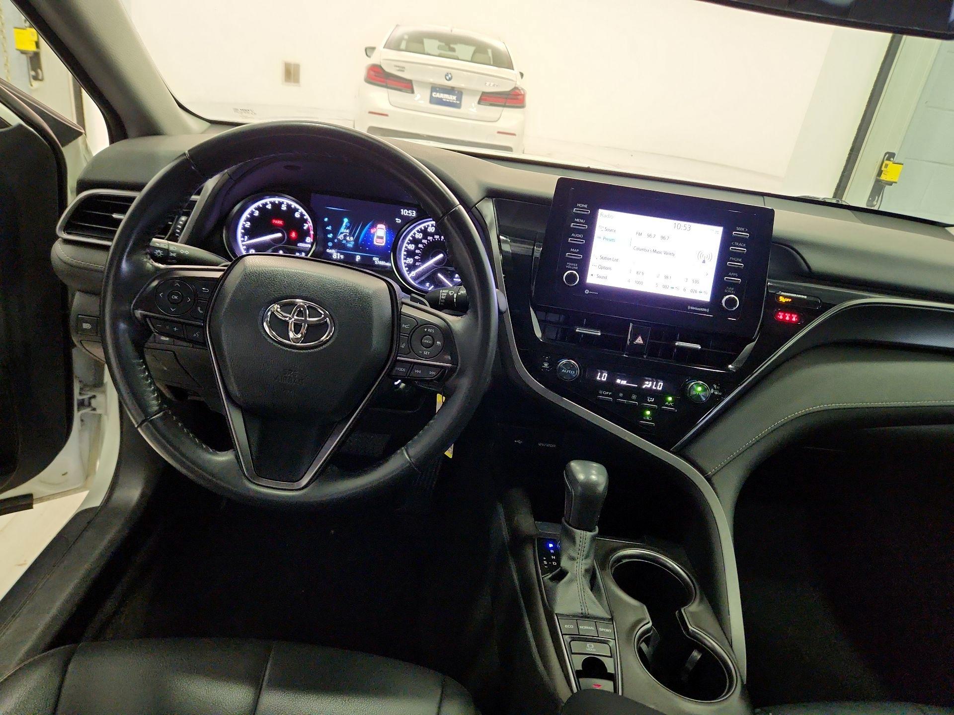 Thumbnail: 2023 Toyota Camry - 9