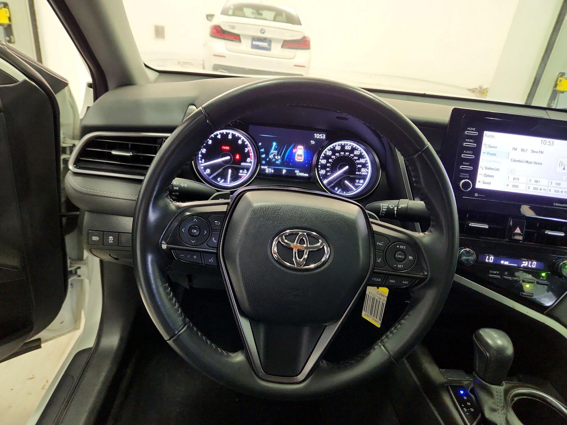 Thumbnail: 2023 Toyota Camry - 10