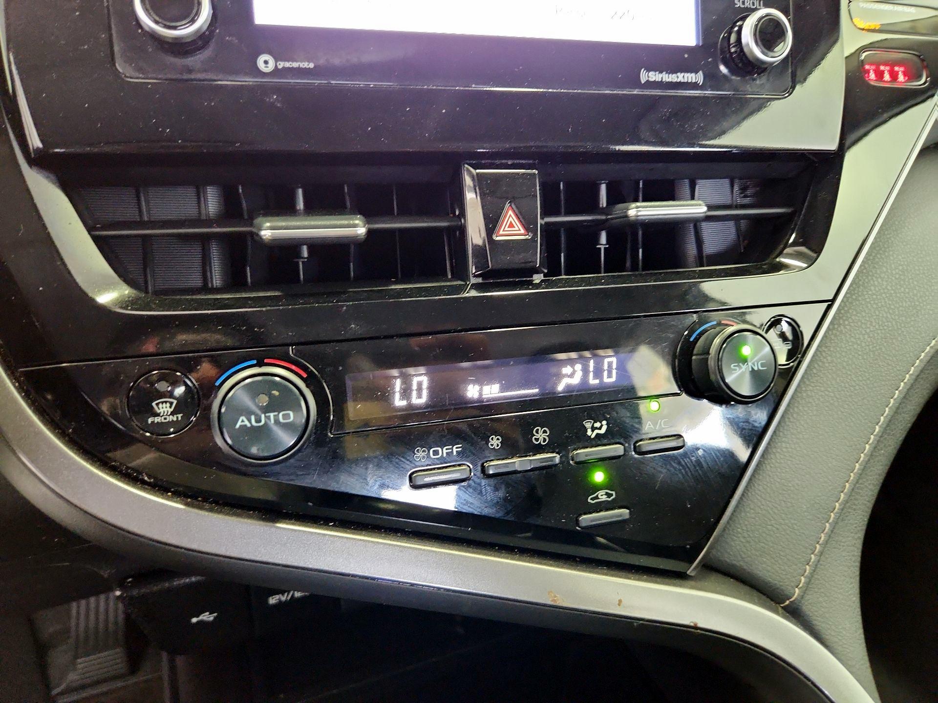 Thumbnail: 2023 Toyota Camry - 16