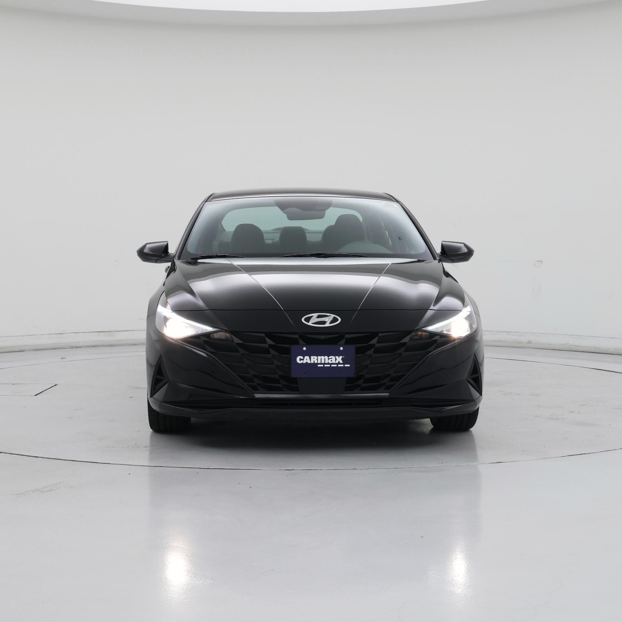 Thumbnail: 2023 Hyundai Elantra - 5