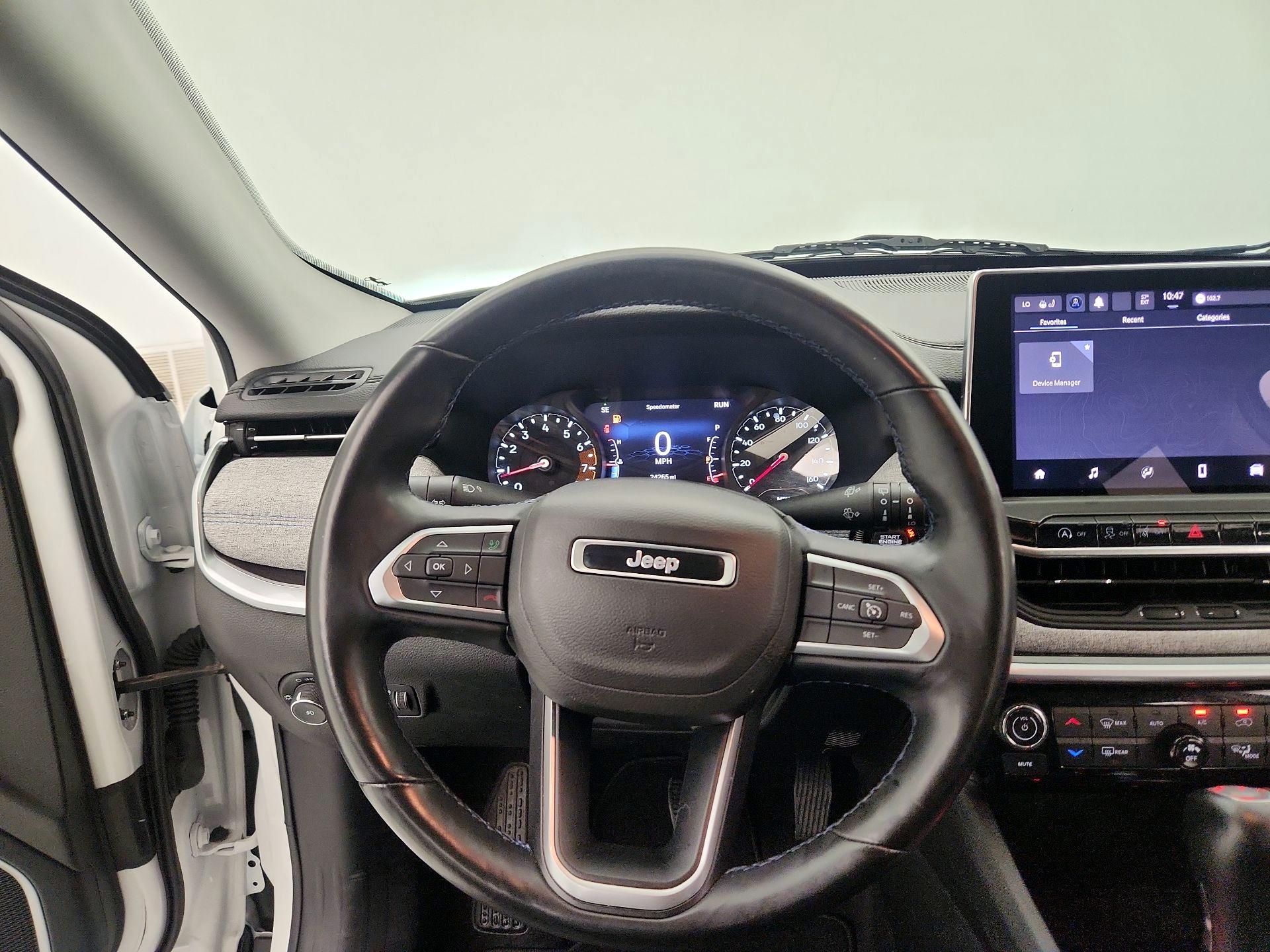 Thumbnail: 2022 Jeep Compass - 10