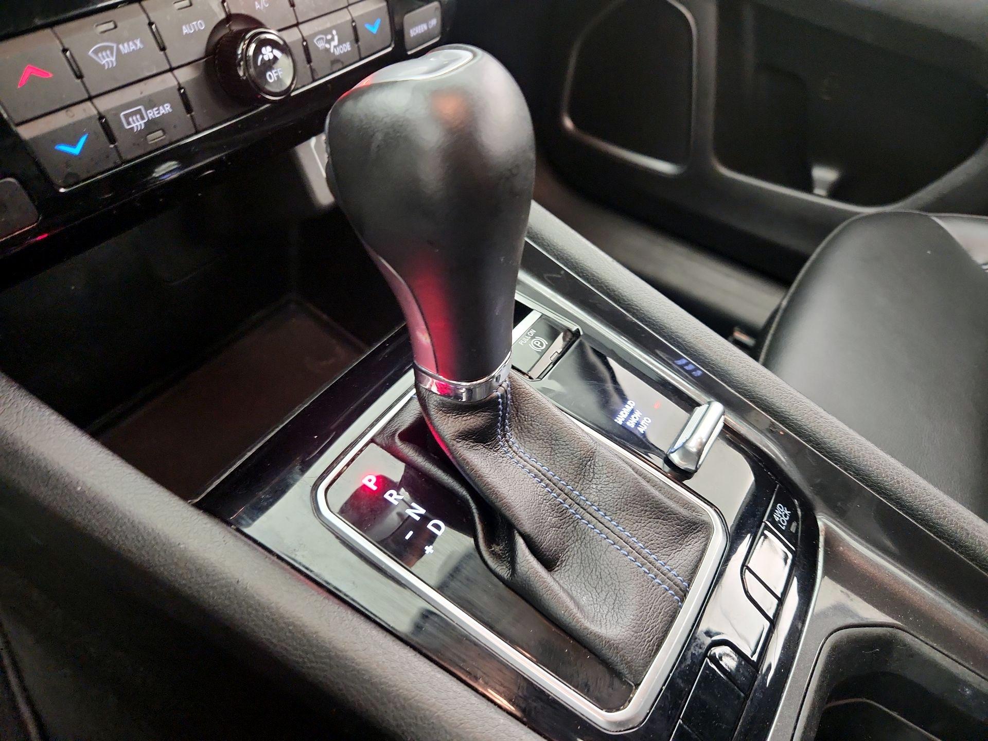 Thumbnail: 2022 Jeep Compass - 17