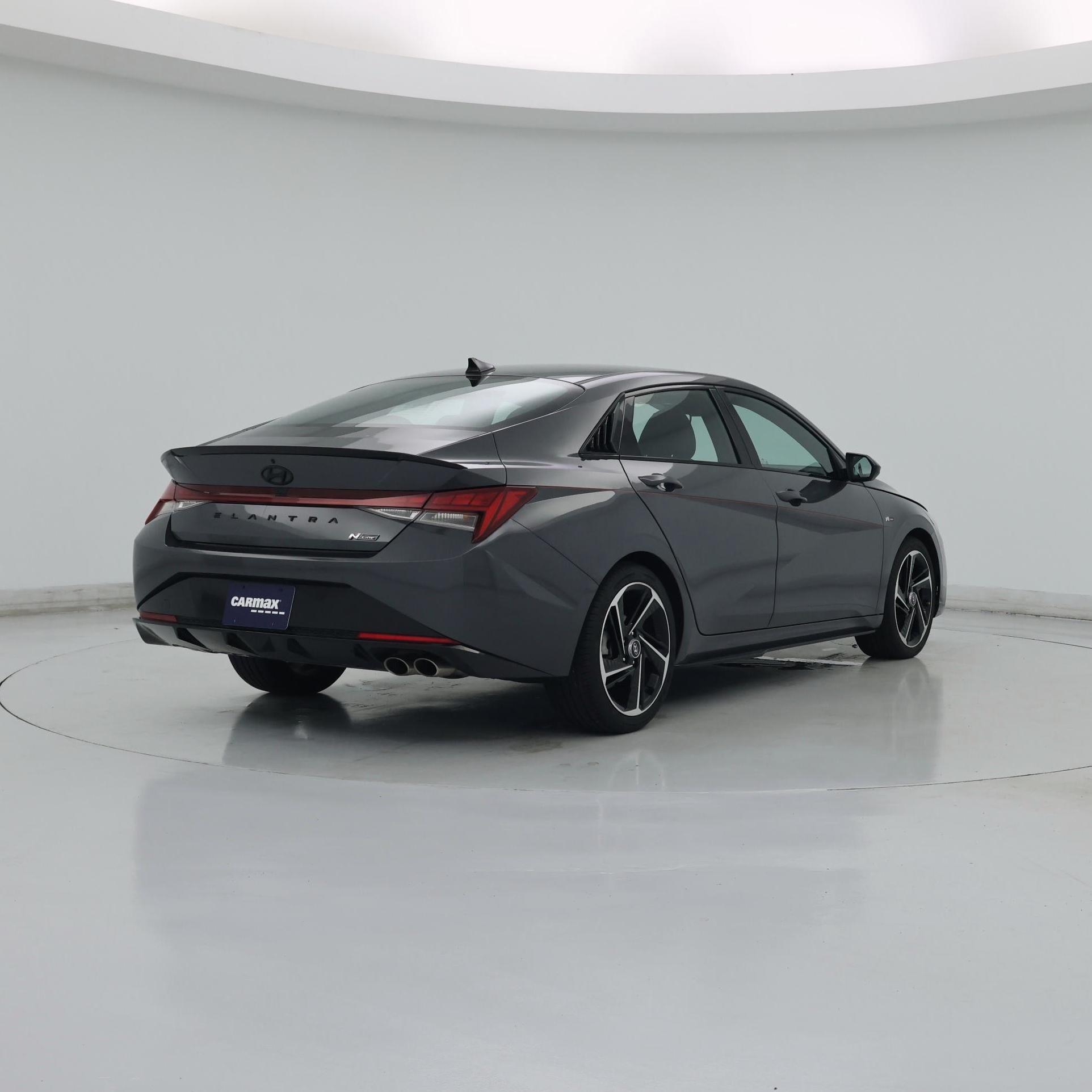 Thumbnail: 2023 Hyundai Elantra - 8