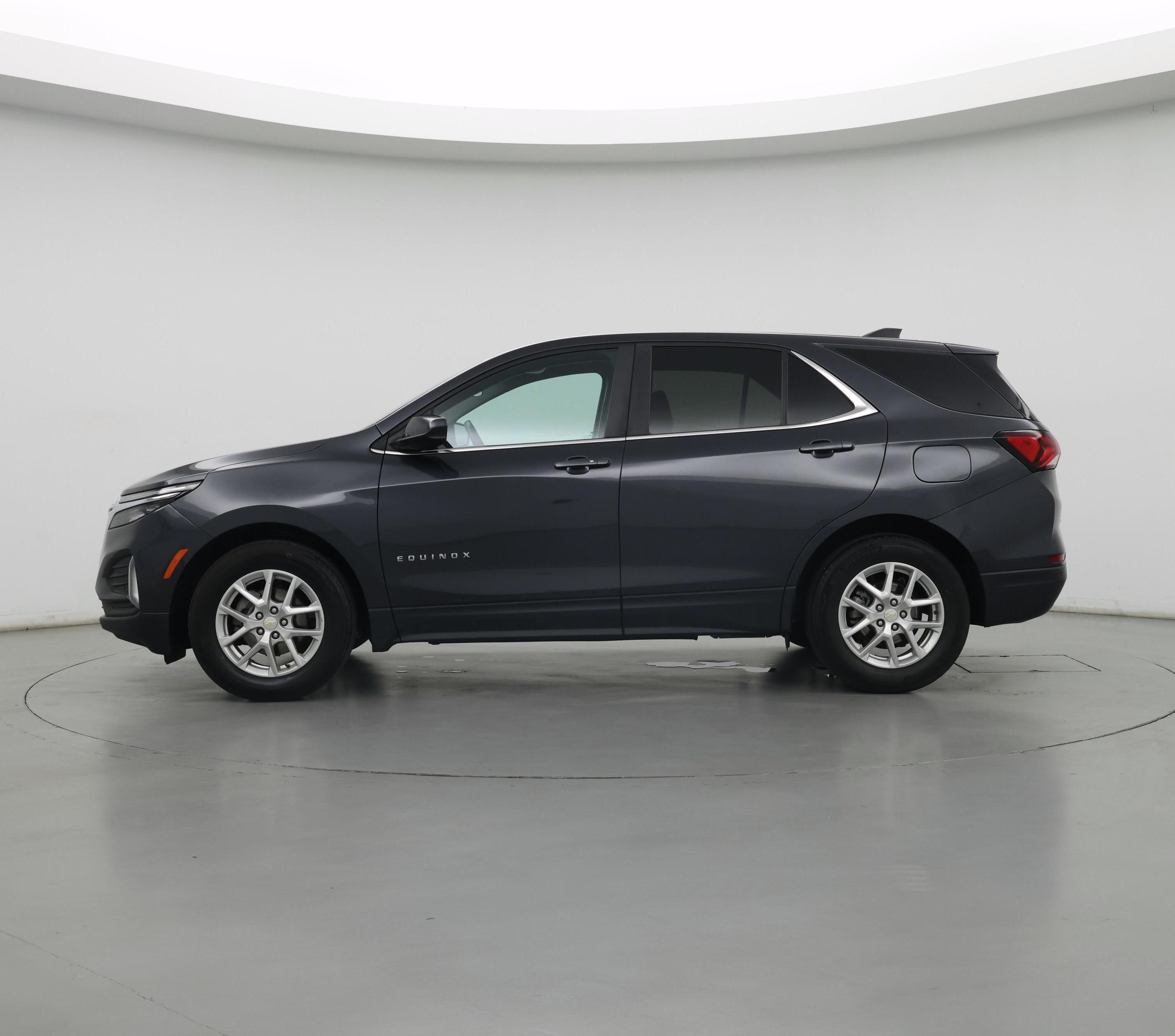 Thumbnail: 2023 Chevrolet Equinox - 3