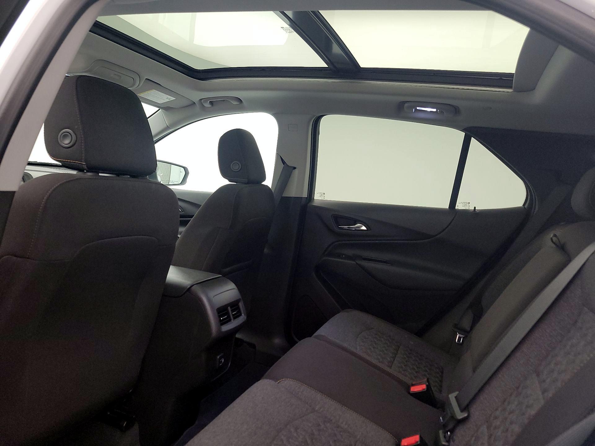 Thumbnail: 2022 Chevrolet Equinox - 19