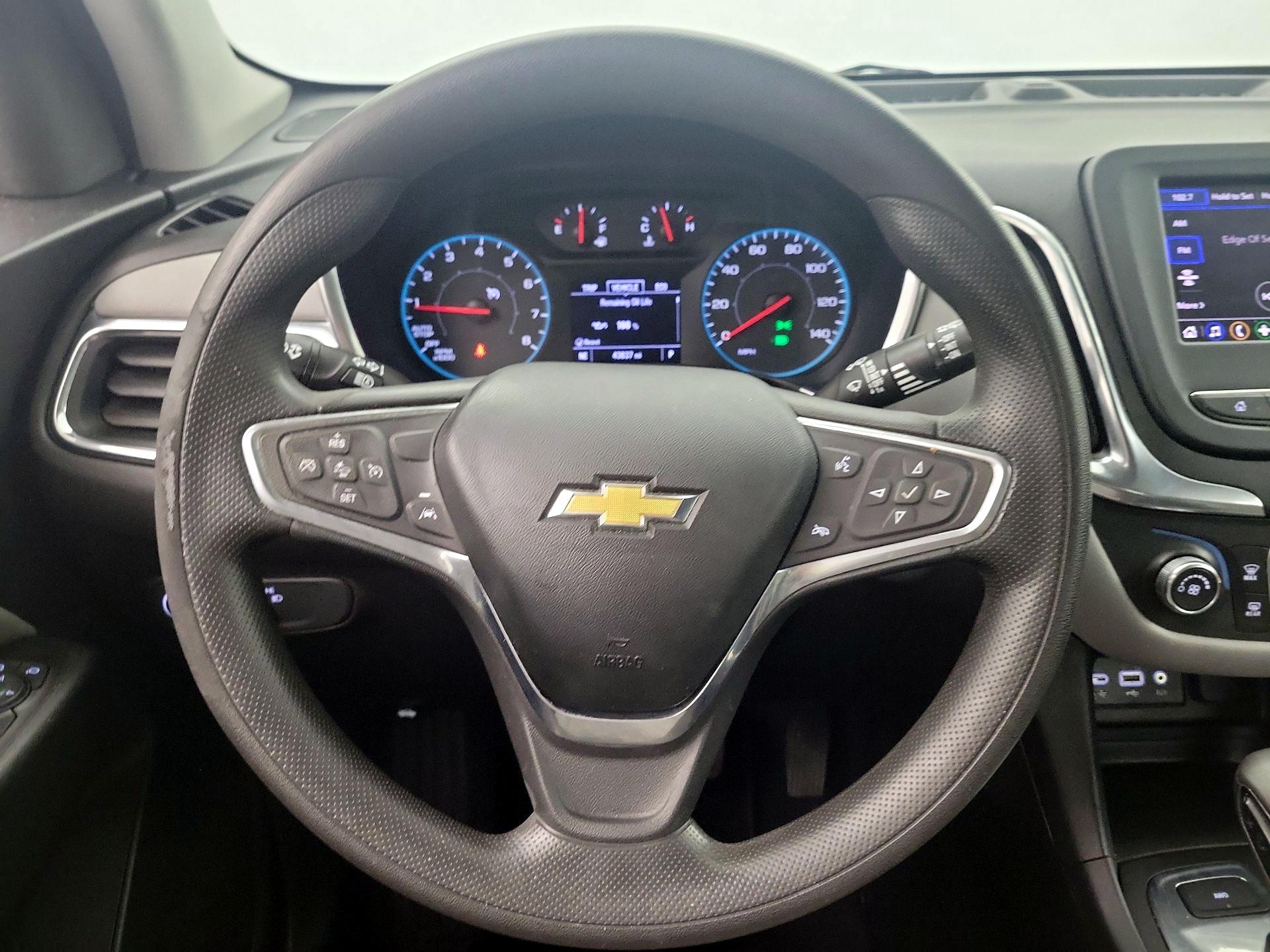 Thumbnail: 2022 Chevrolet Equinox - 10