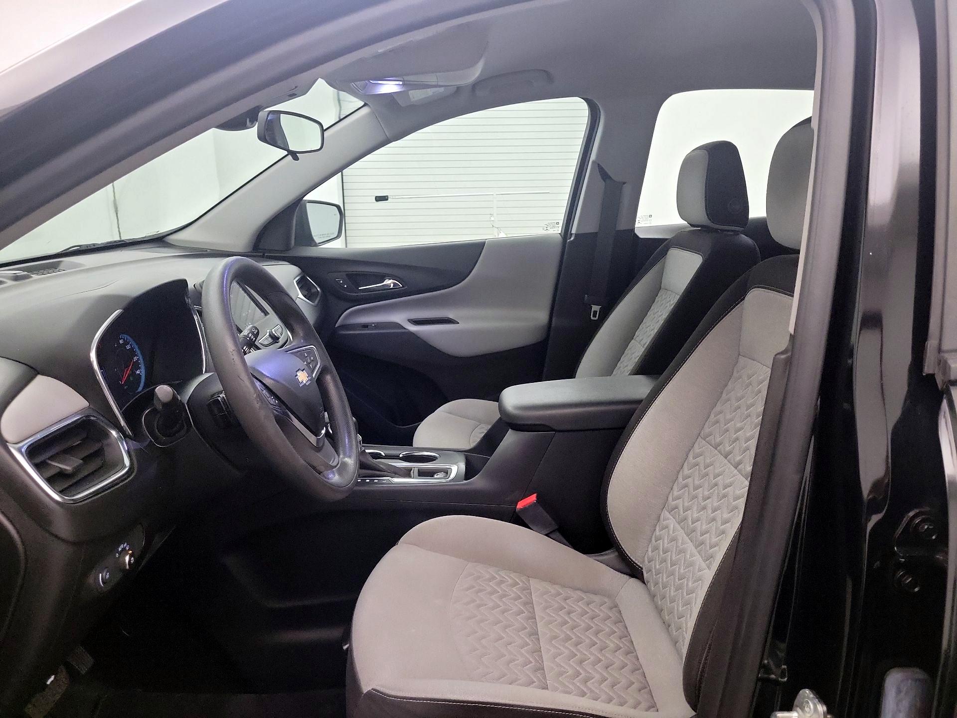 Thumbnail: 2022 Chevrolet Equinox - 11