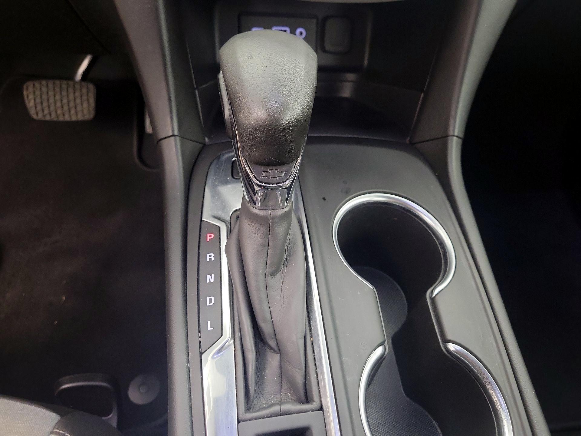 Thumbnail: 2022 Chevrolet Equinox - 17