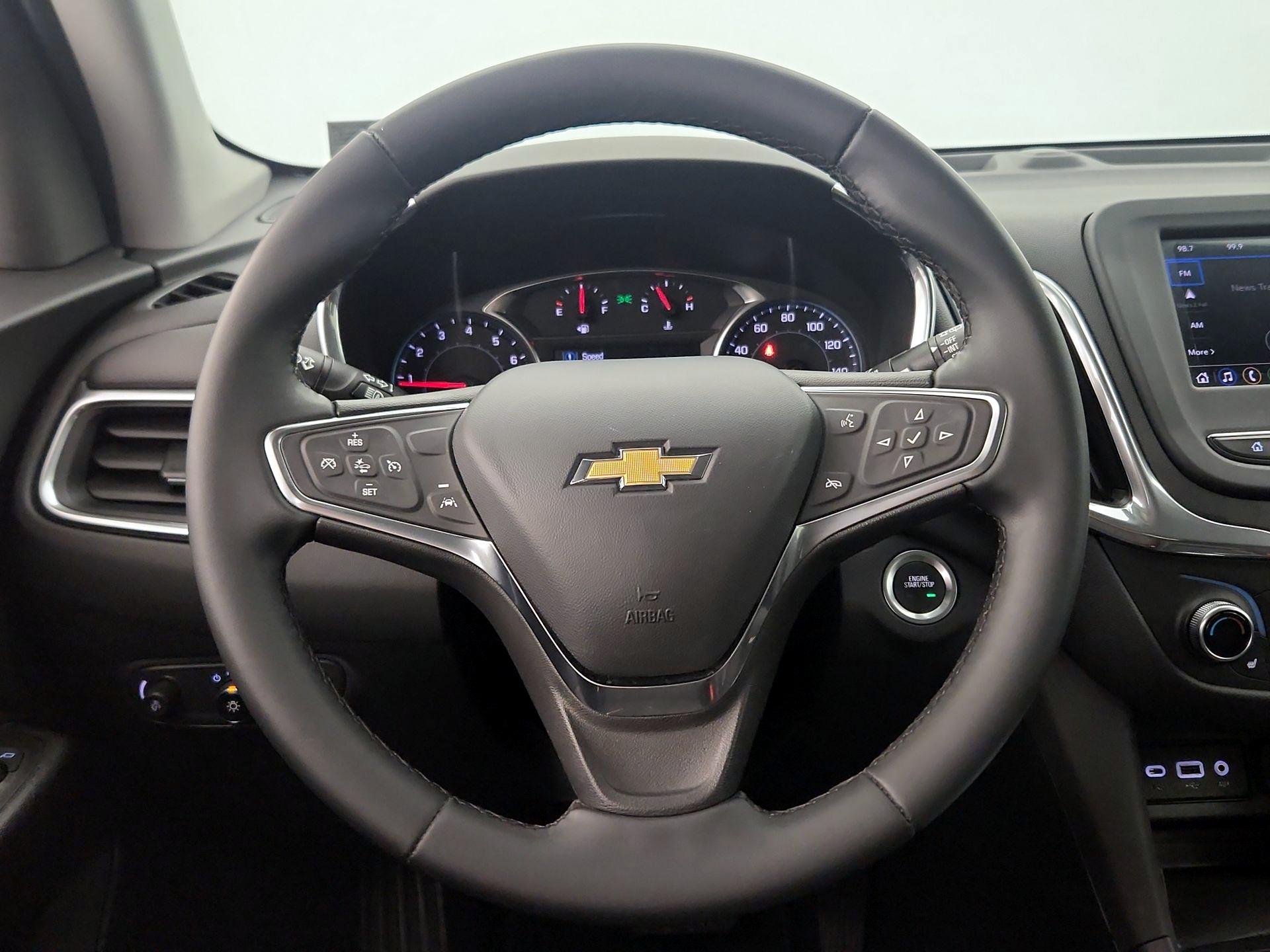 Thumbnail: 2023 Chevrolet Equinox - 10