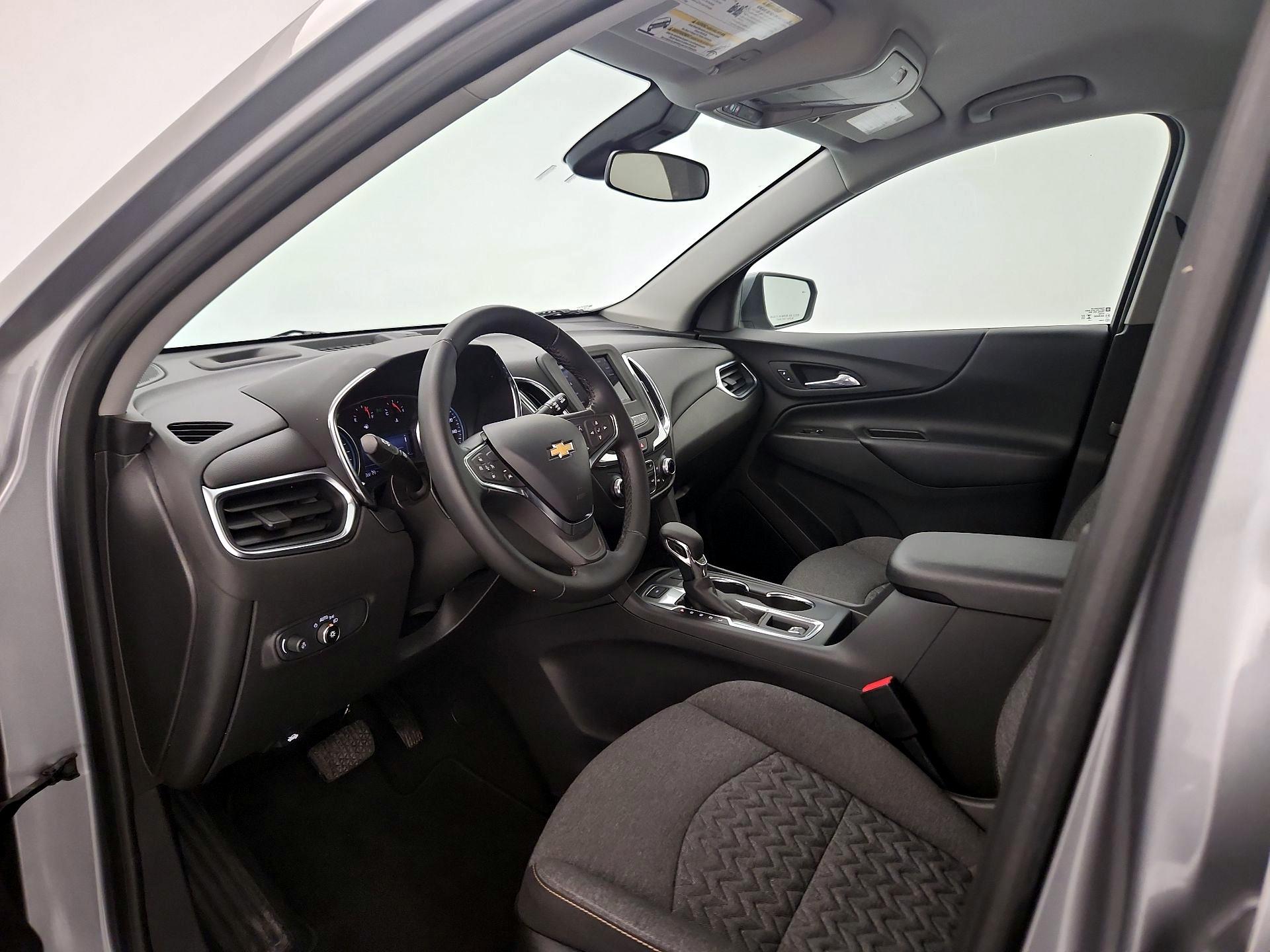 Thumbnail: 2023 Chevrolet Equinox - 11