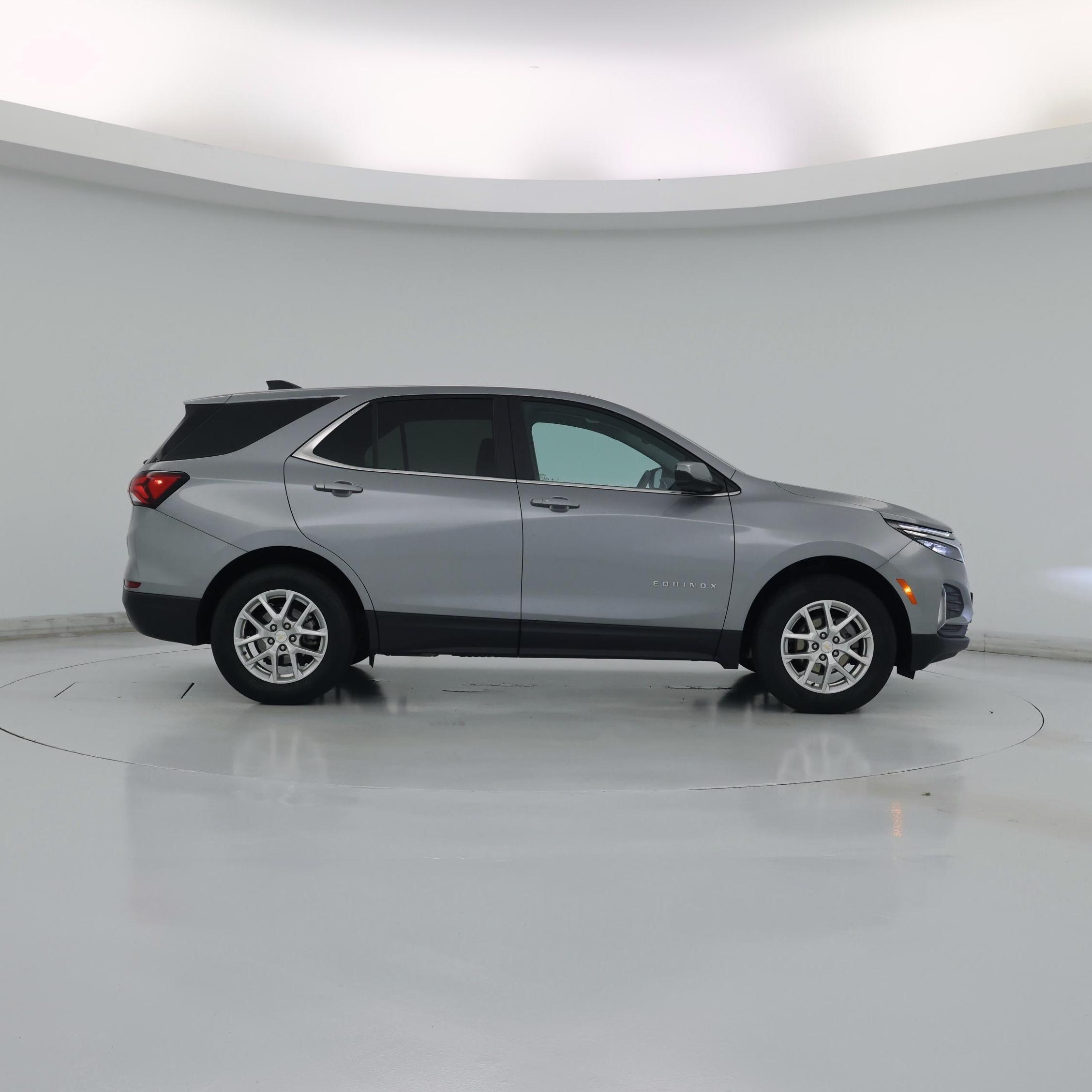 Thumbnail: 2023 Chevrolet Equinox - 7