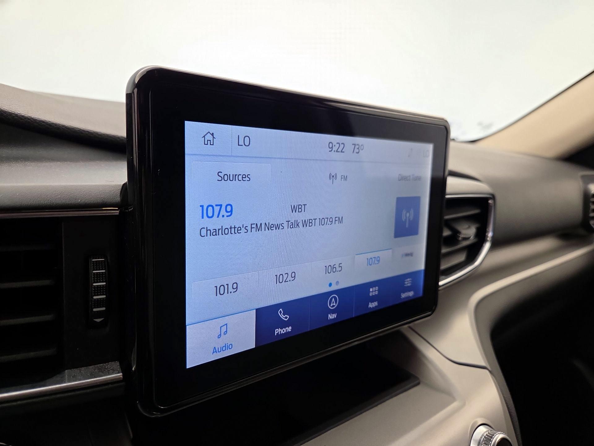 Thumbnail: 2022 Ford Explorer - 15