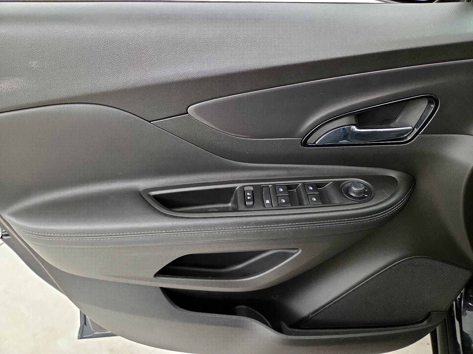 Thumbnail: 2022 Buick Encore - 12