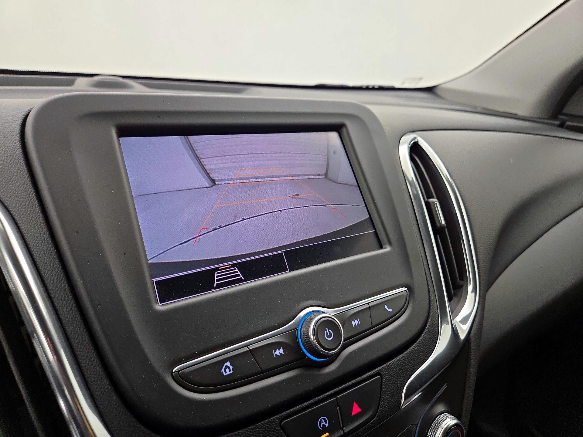 Thumbnail: 2023 Chevrolet Equinox - 14