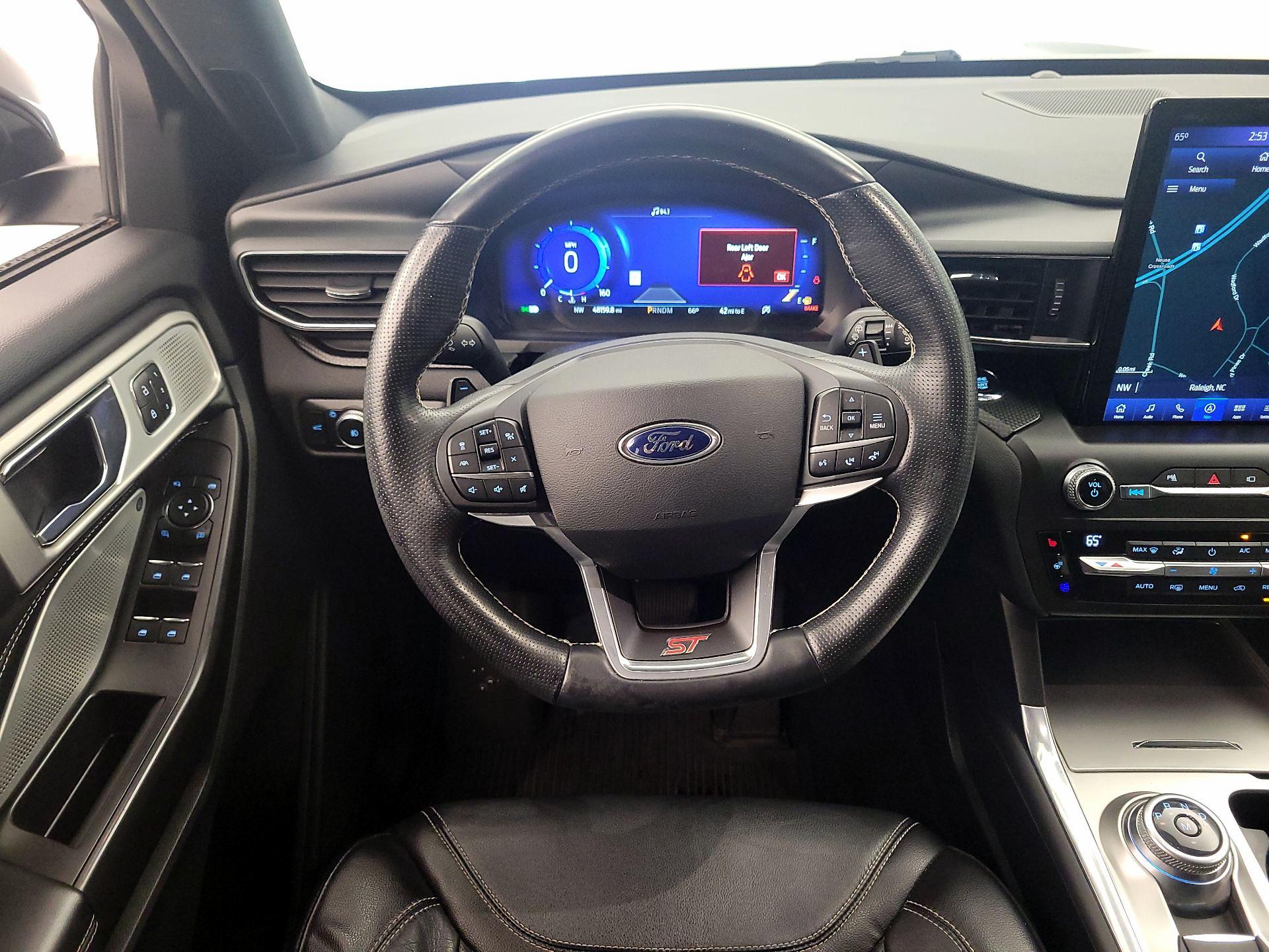 Thumbnail: 2020 Ford Explorer - 10