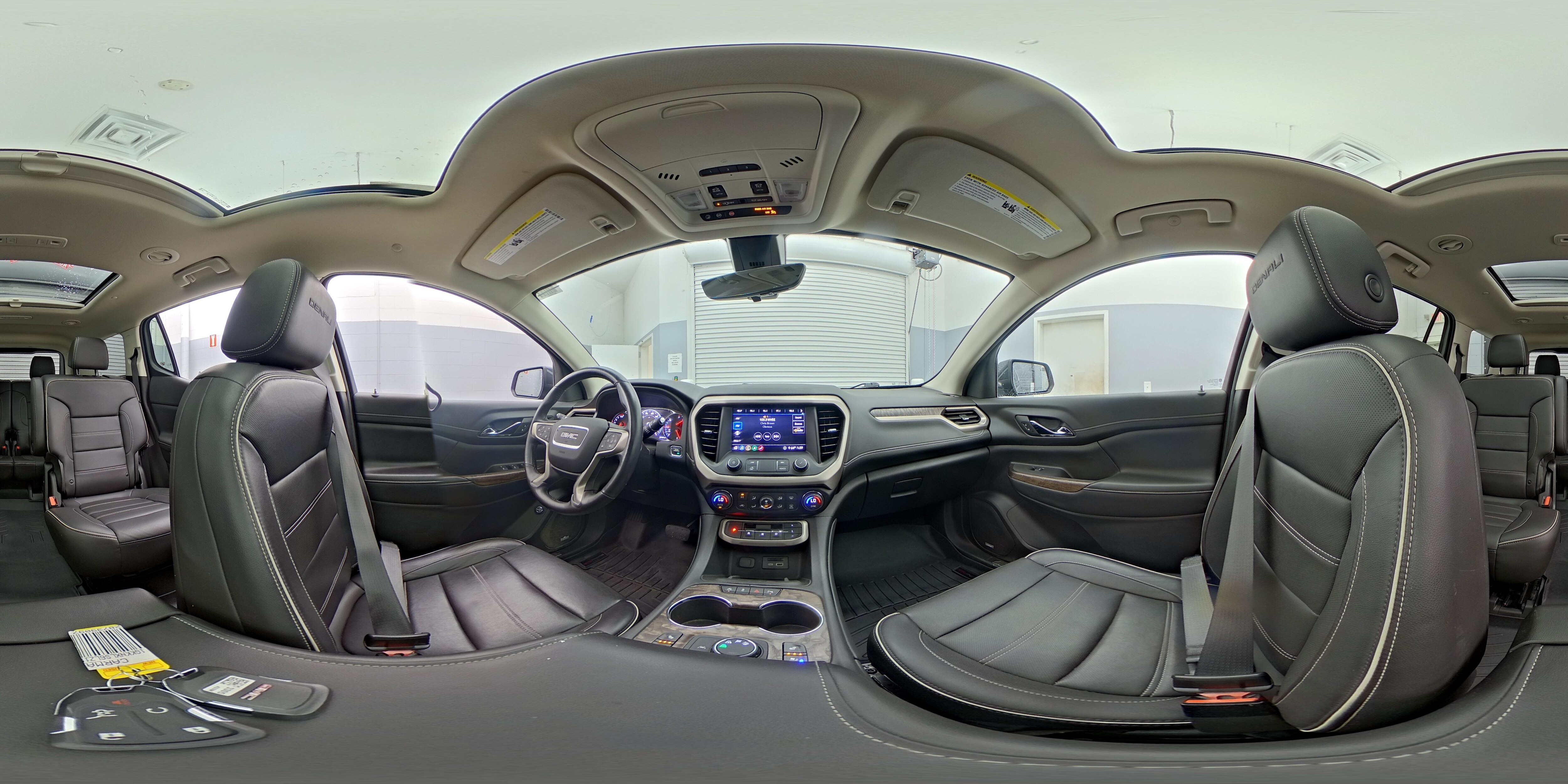 2020 GMC Acadia Denali - Photo 25