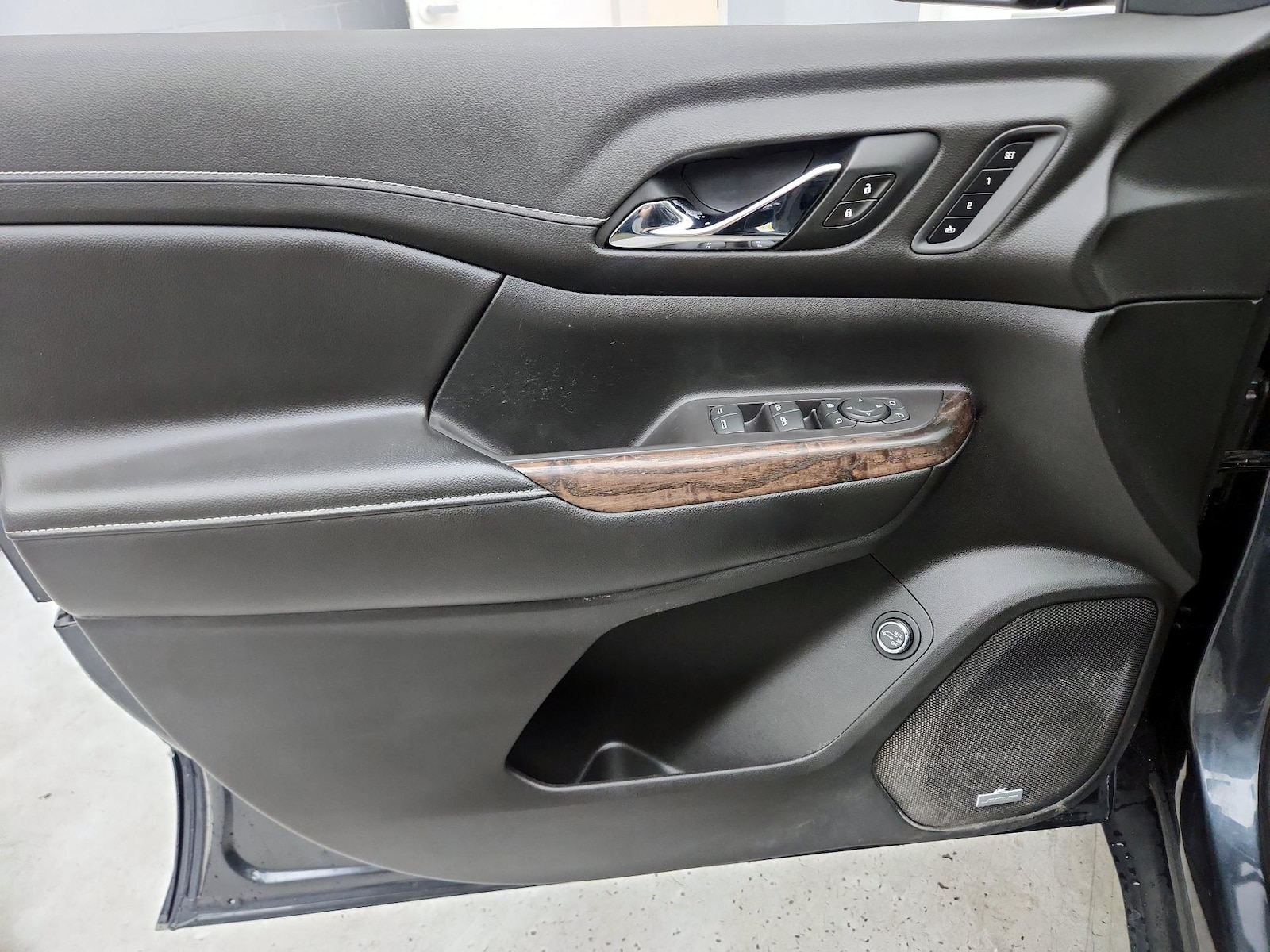 2020 GMC Acadia Denali - Photo 13