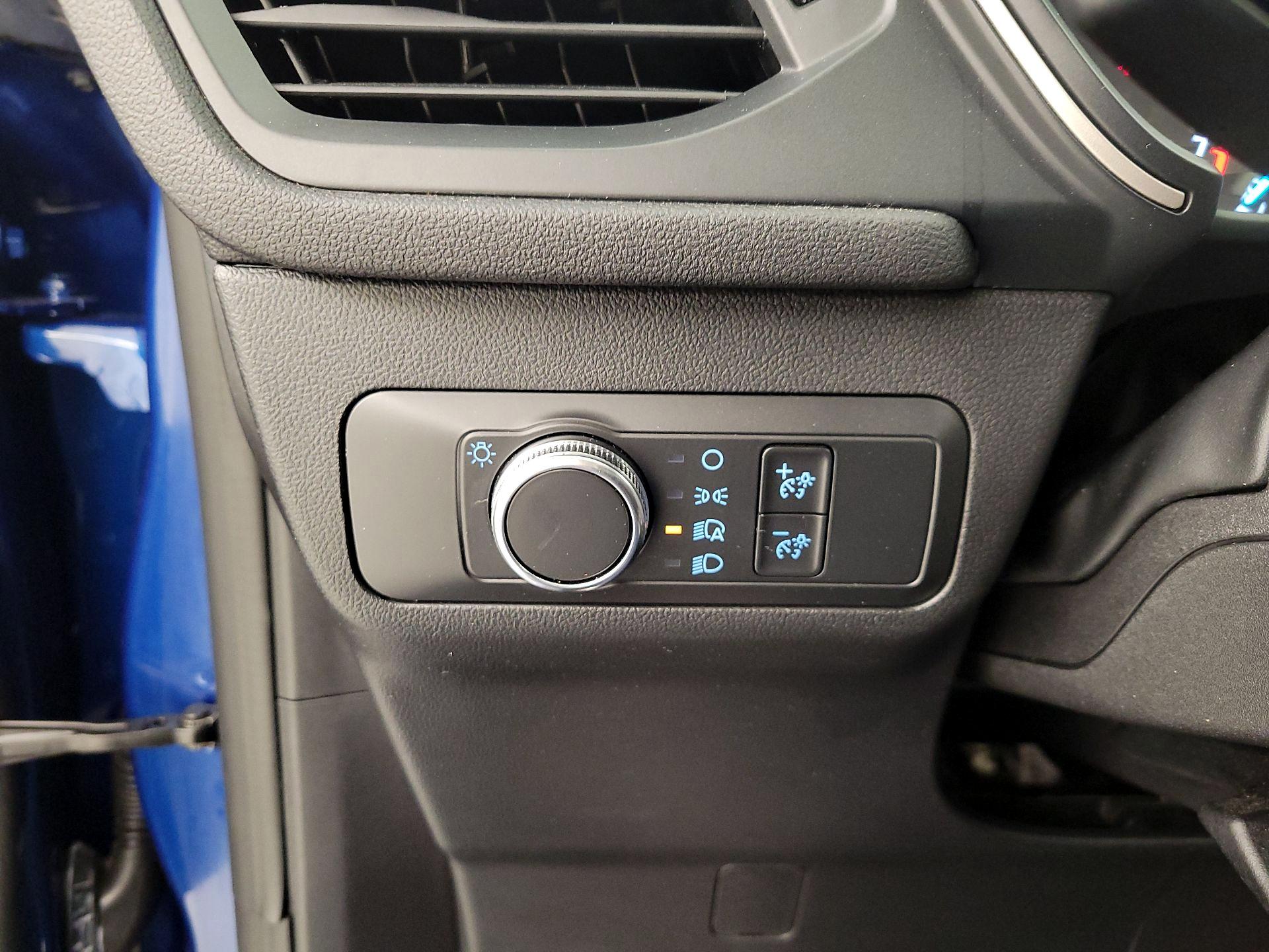 Thumbnail: 2022 Ford Escape - 13