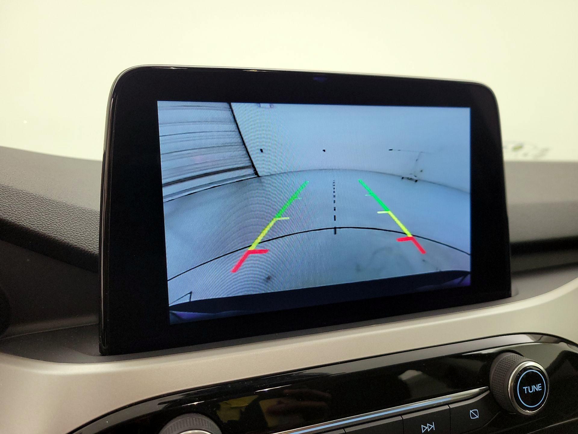 Thumbnail: 2022 Ford Escape - 15