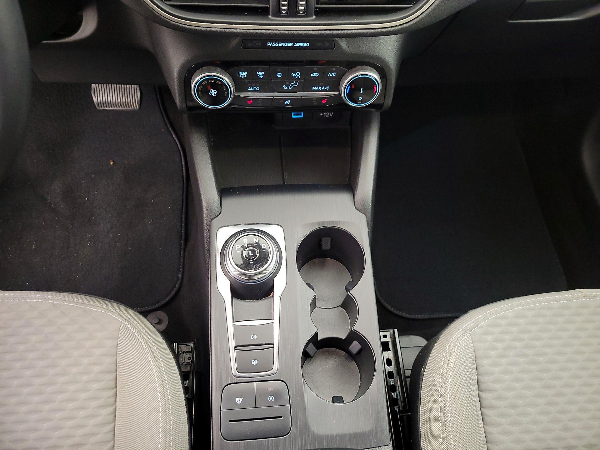 Thumbnail: 2022 Ford Escape - 18