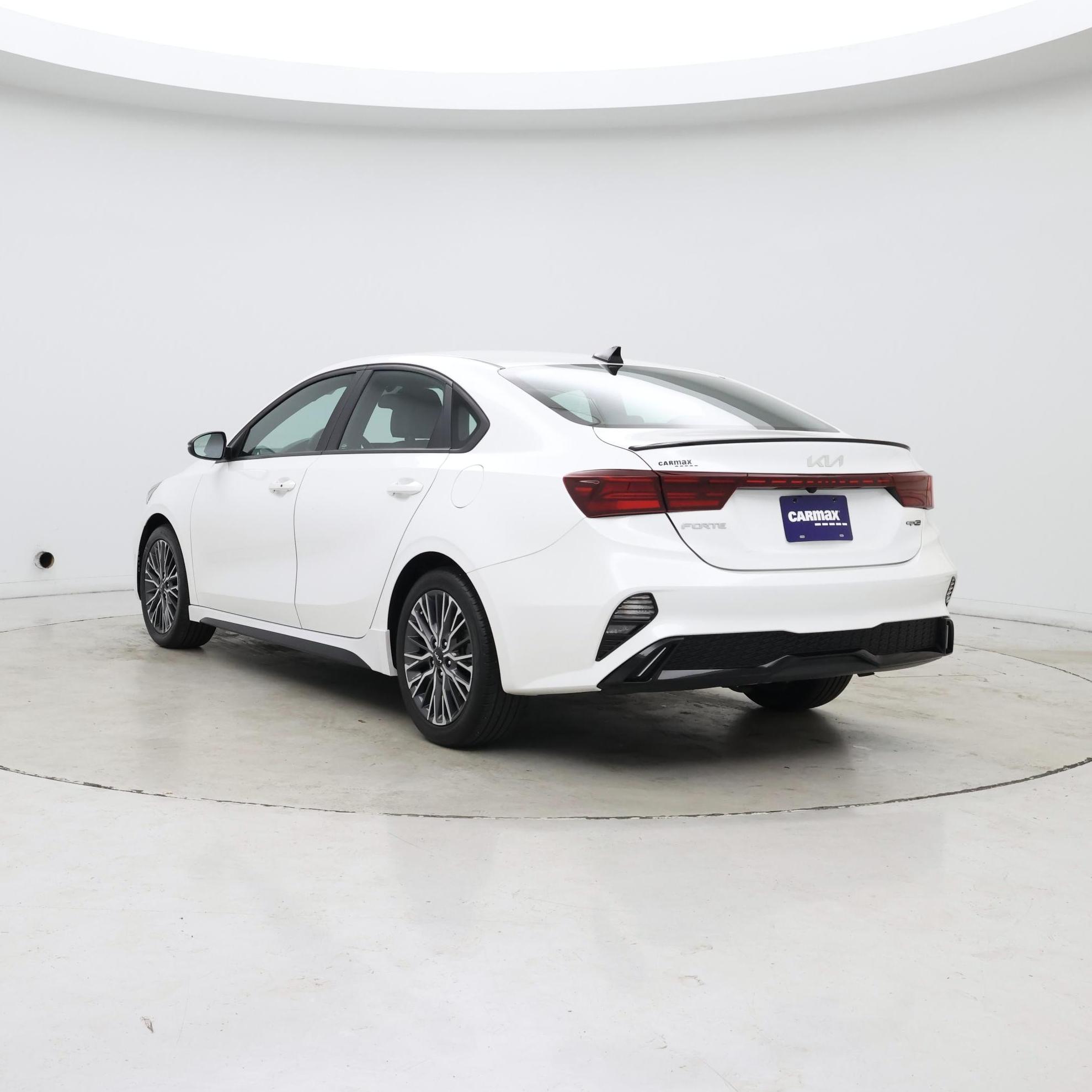 Thumbnail: 2023 Kia Forte - 2