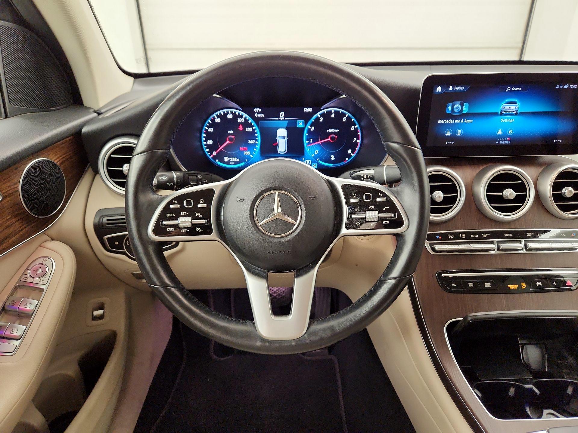 Thumbnail: 2022 Mercedes-Benz GLC - 10