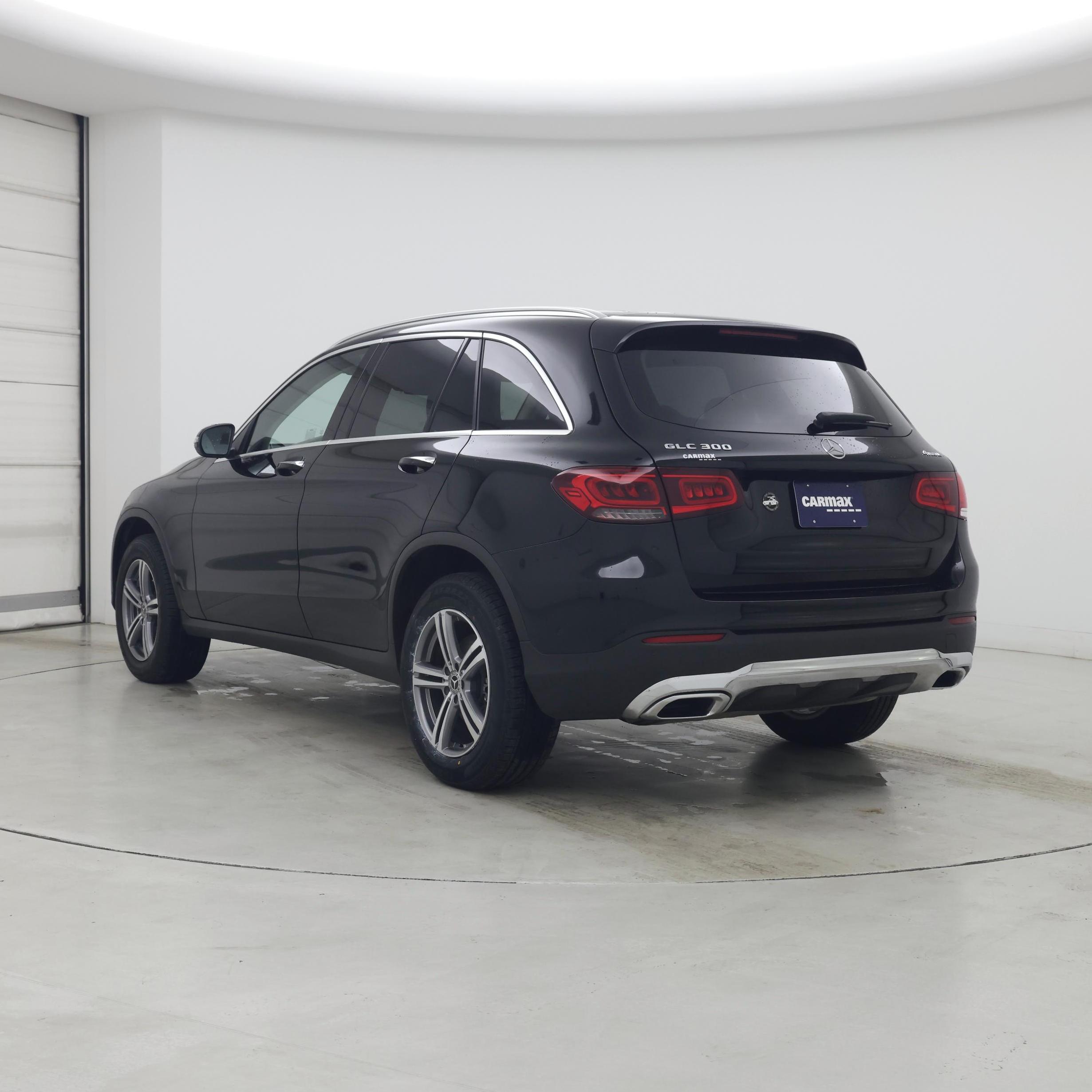 Thumbnail: 2022 Mercedes-Benz GLC - 2