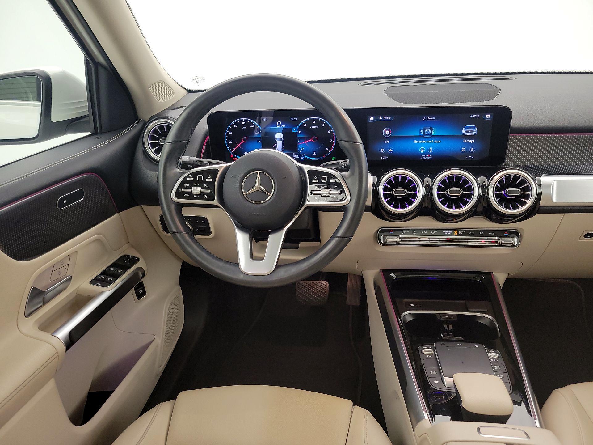 Thumbnail: 2022 Mercedes-Benz GLB - 10