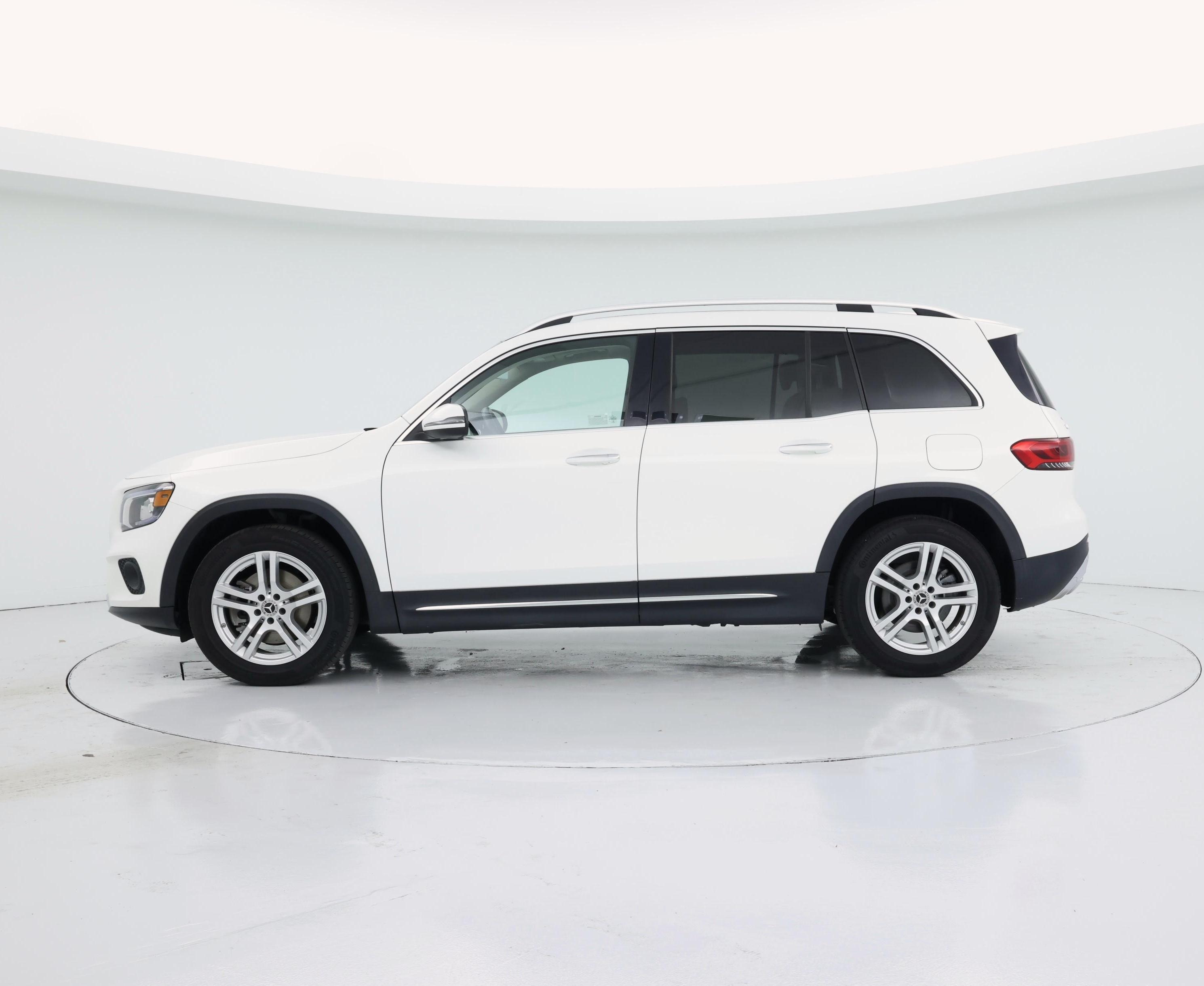 Thumbnail: 2022 Mercedes-Benz GLB - 3