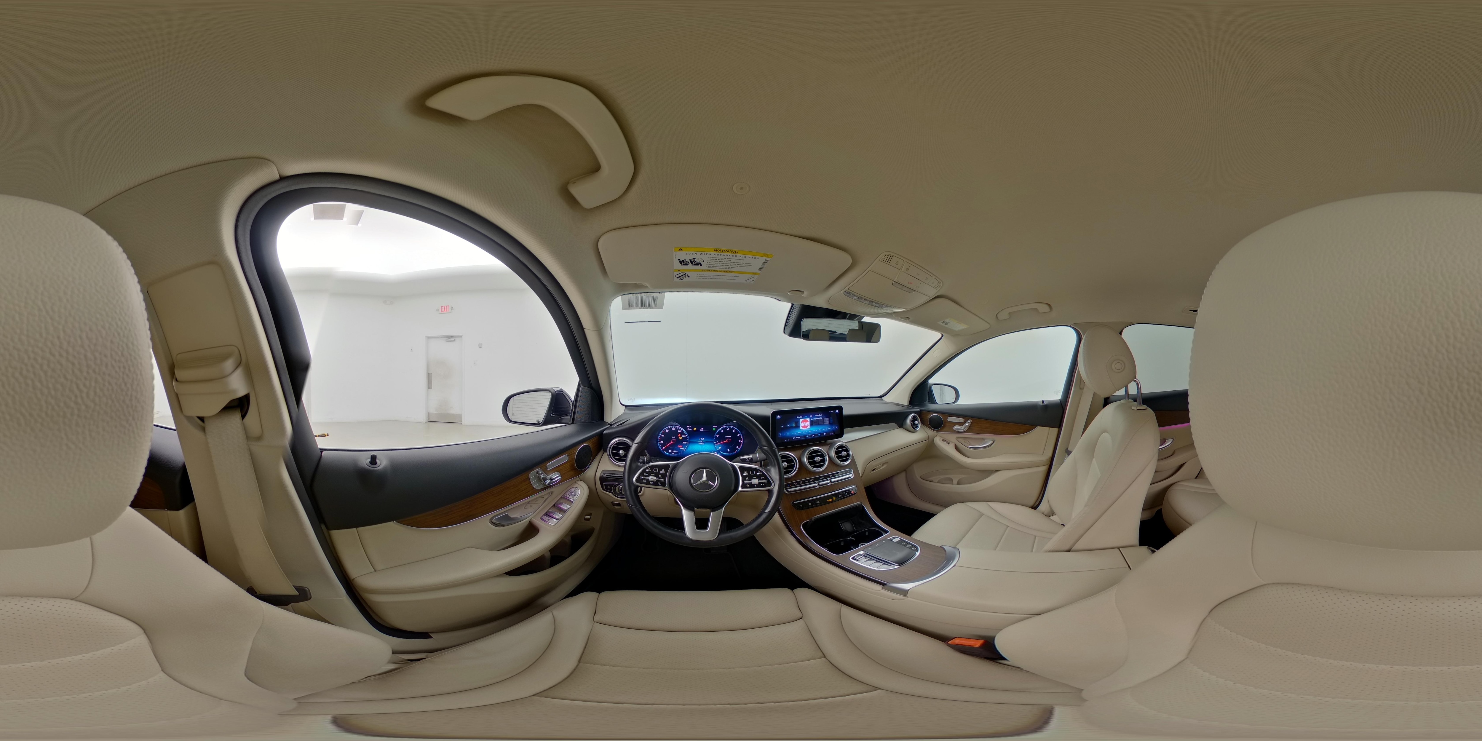 2022 Mercedes-Benz GLC GLC300 - Photo 27