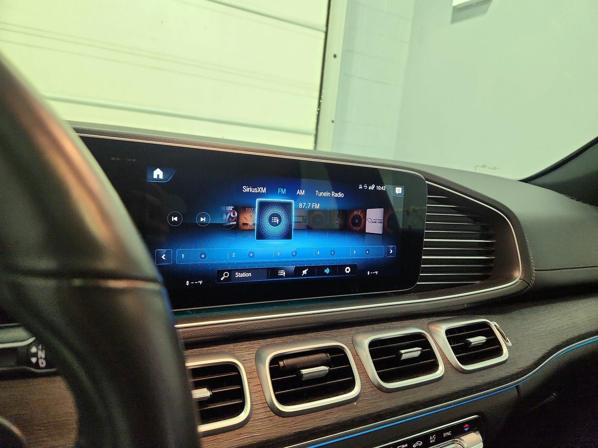 Thumbnail: 2022 Mercedes-Benz GLS - 16