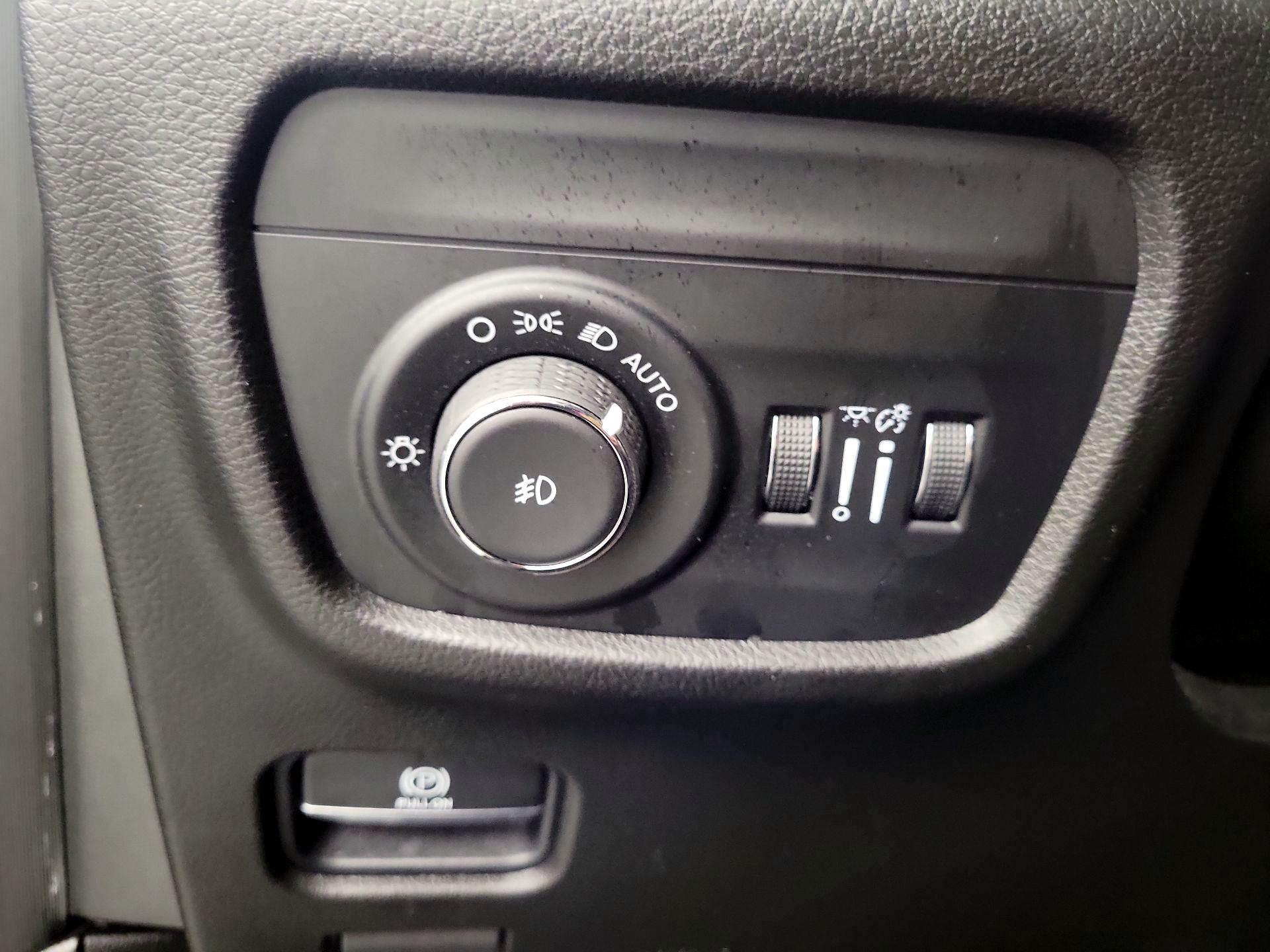 Thumbnail: 2021 Jeep Grand Cherokee L - 13
