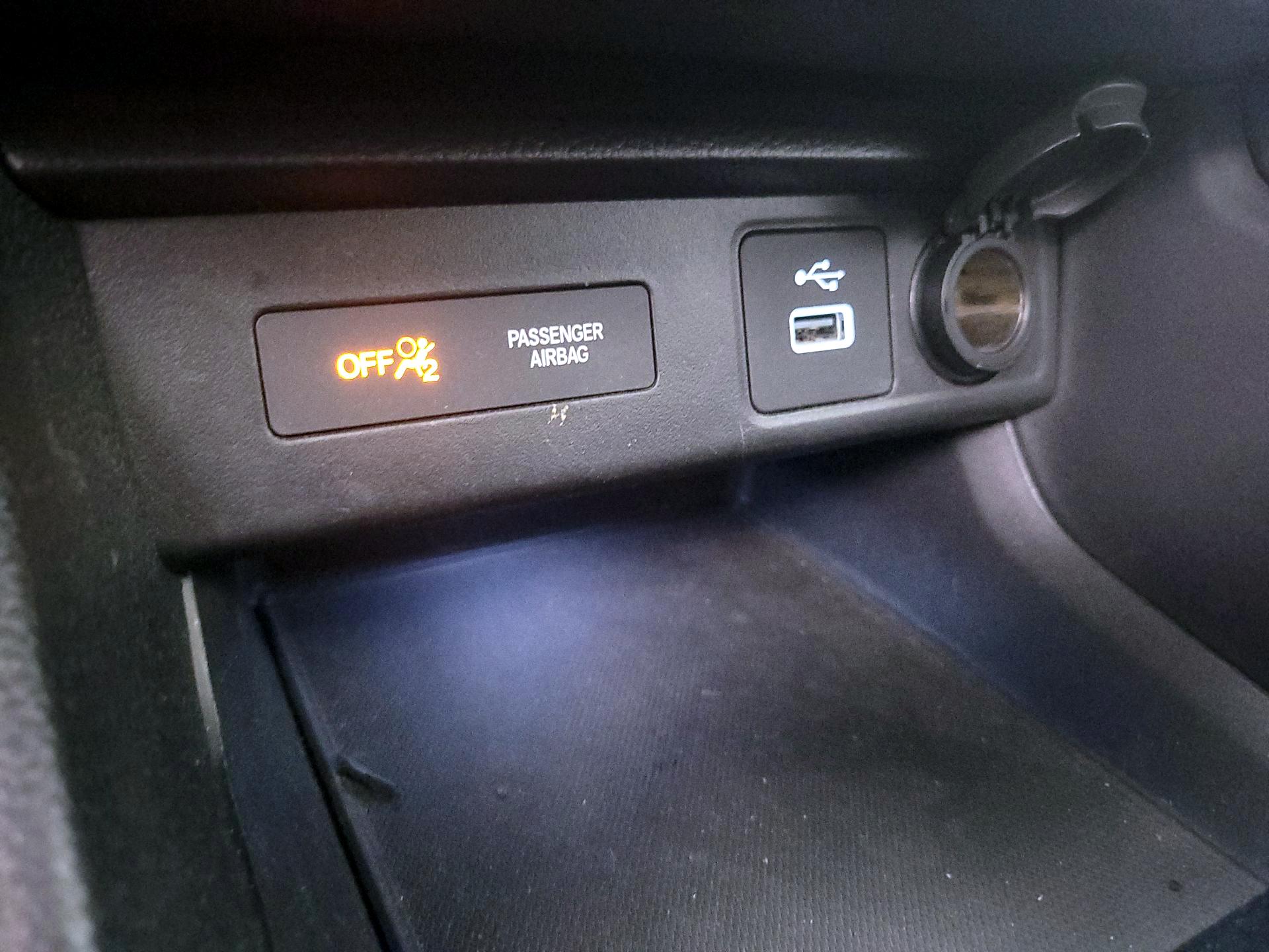 Thumbnail: 2023 Acura Integra - 18