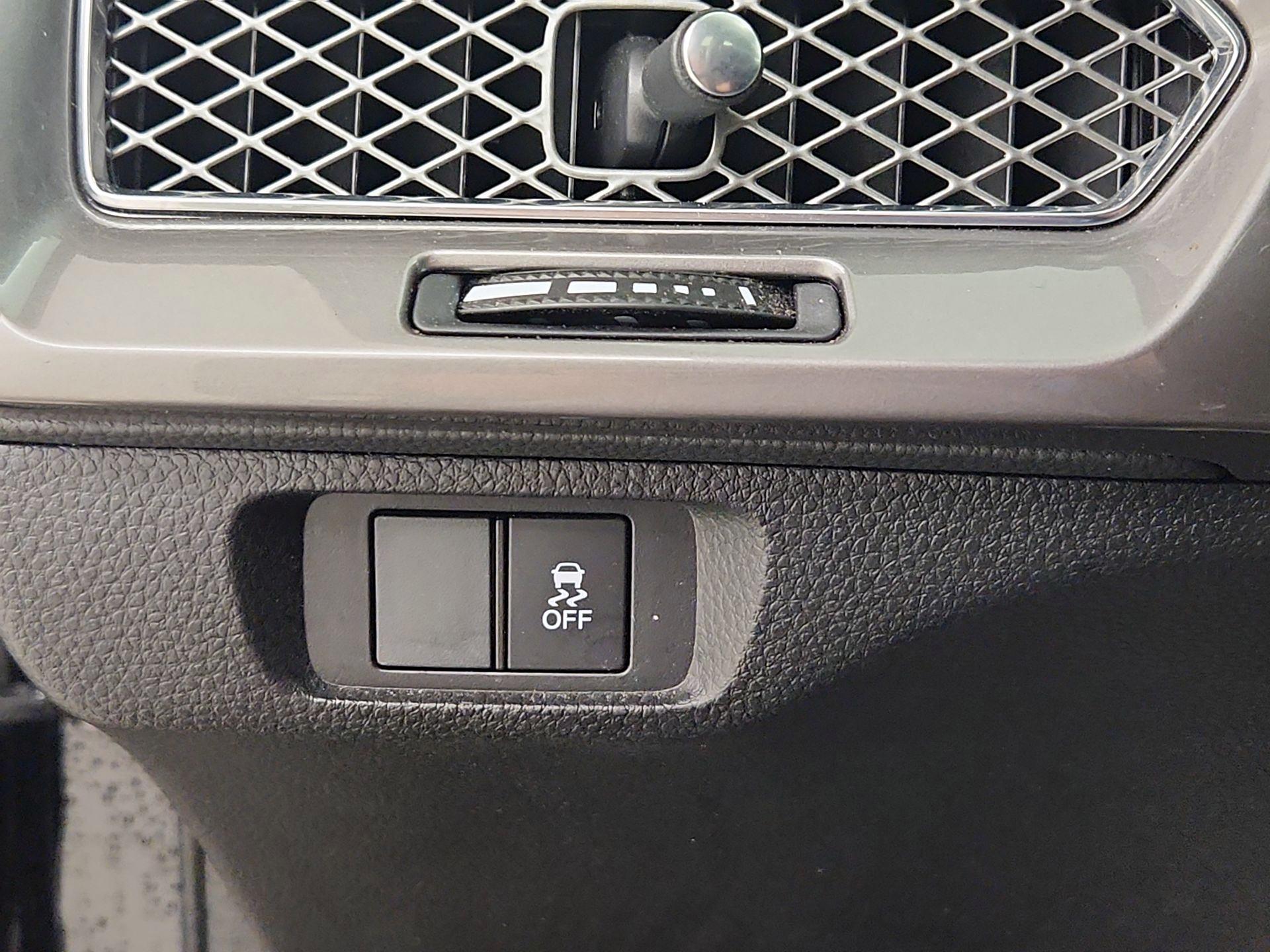 Thumbnail: 2023 Acura Integra - 14