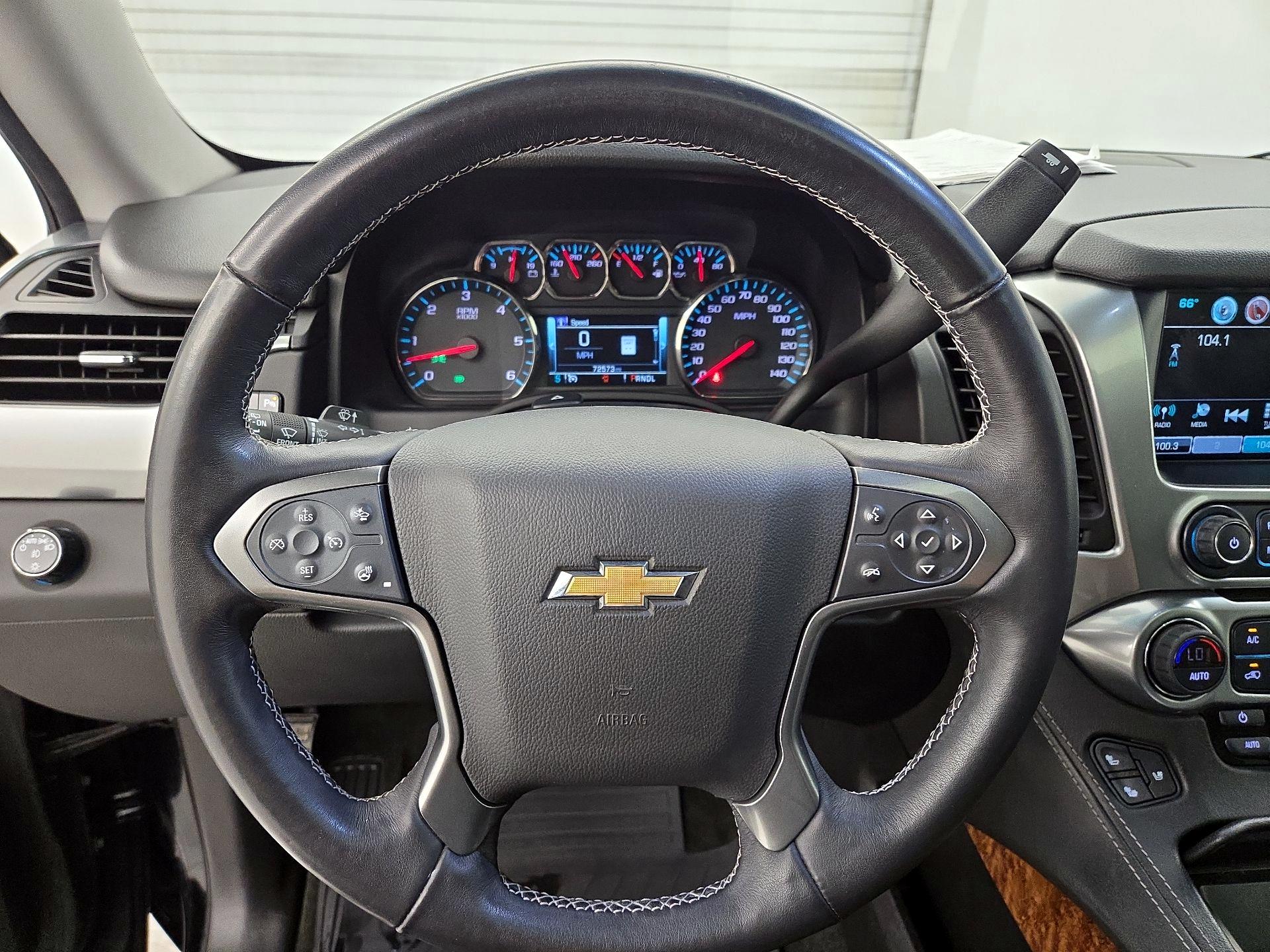 Thumbnail: 2018 Chevrolet Suburban - 10
