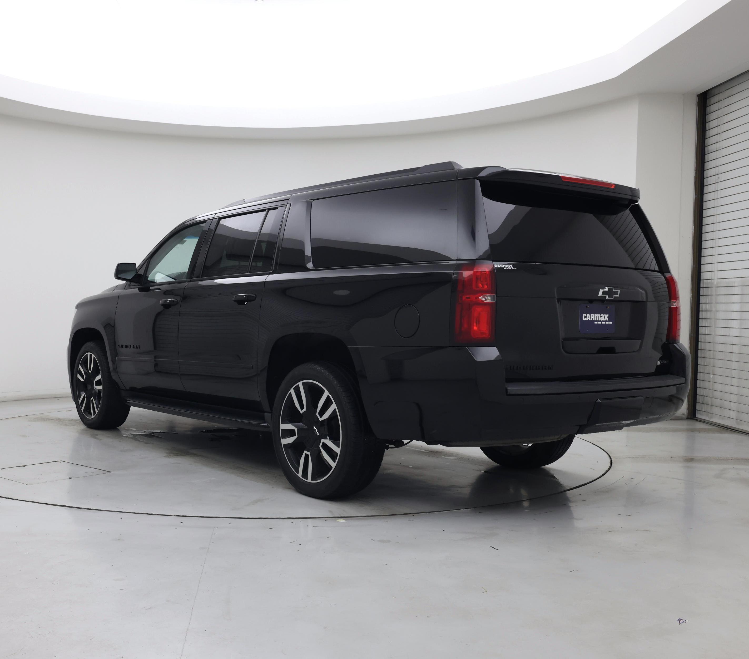 Thumbnail: 2018 Chevrolet Suburban - 2
