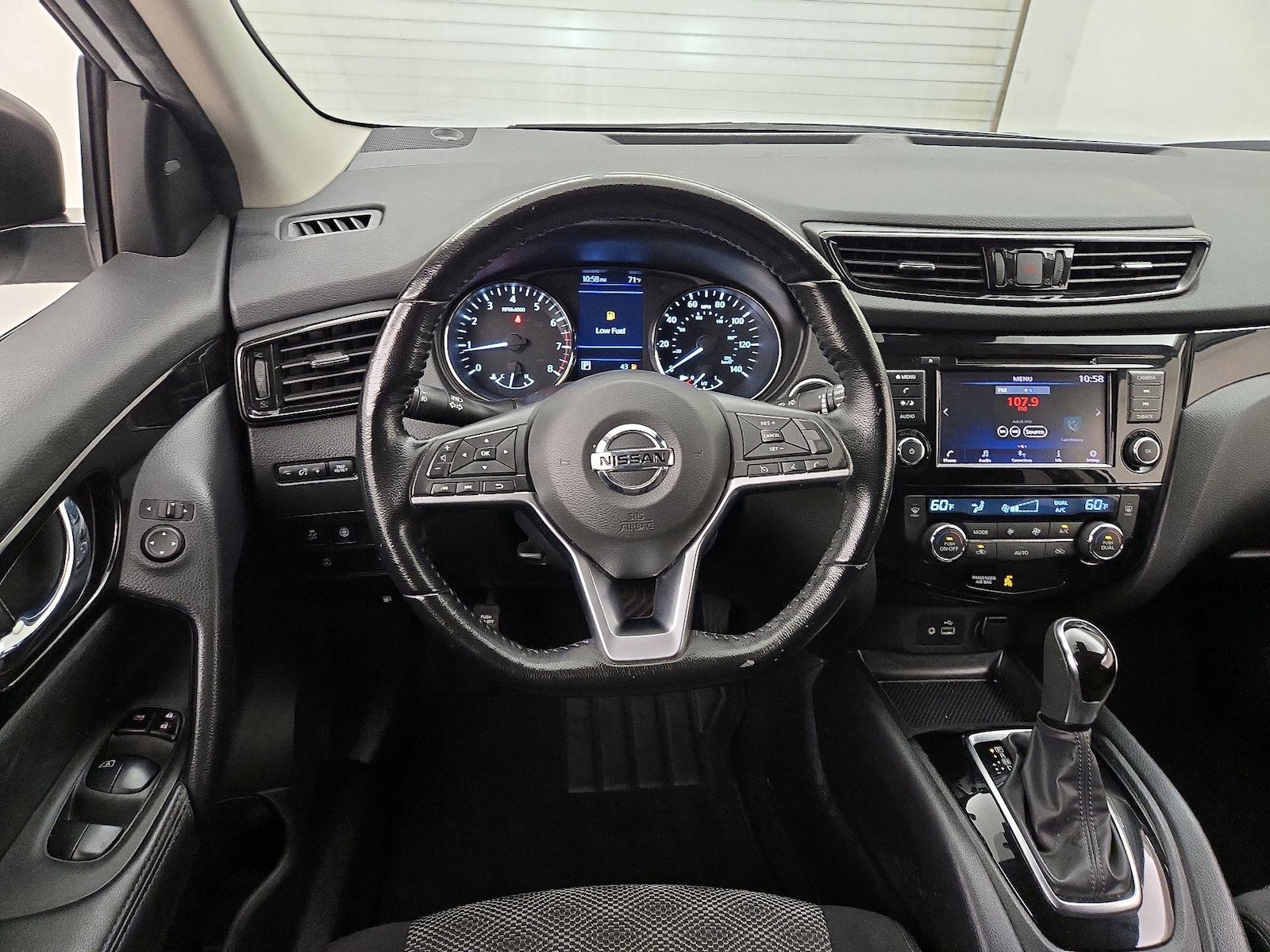 2021 Nissan Rogue Sport SV - Photo 11