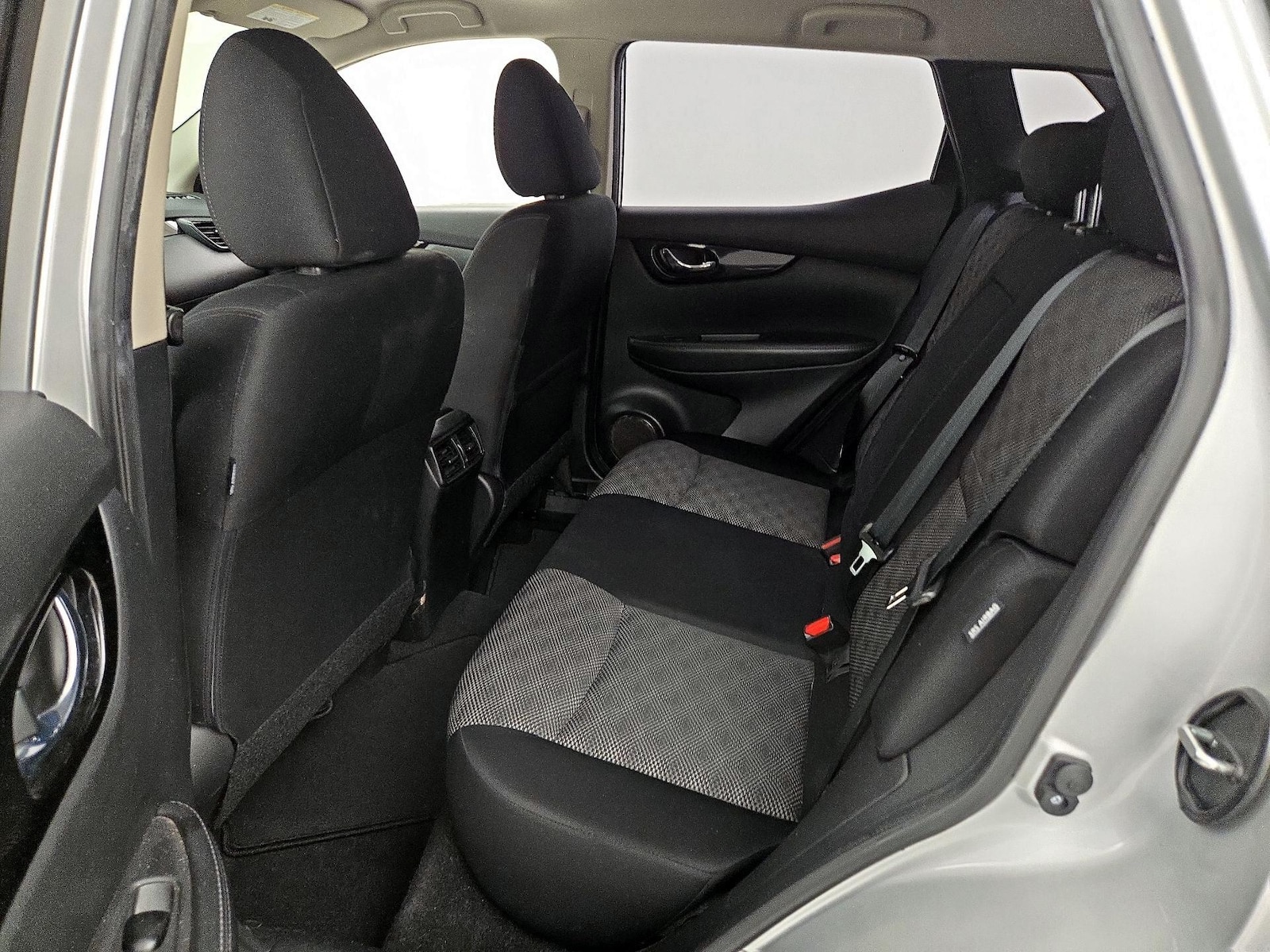 2021 Nissan Rogue Sport SV - Photo 20