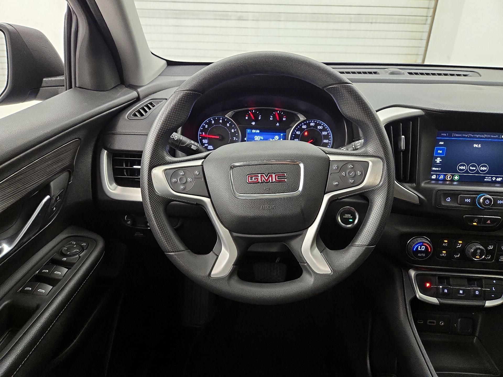 Thumbnail: 2022 GMC Terrain - 10