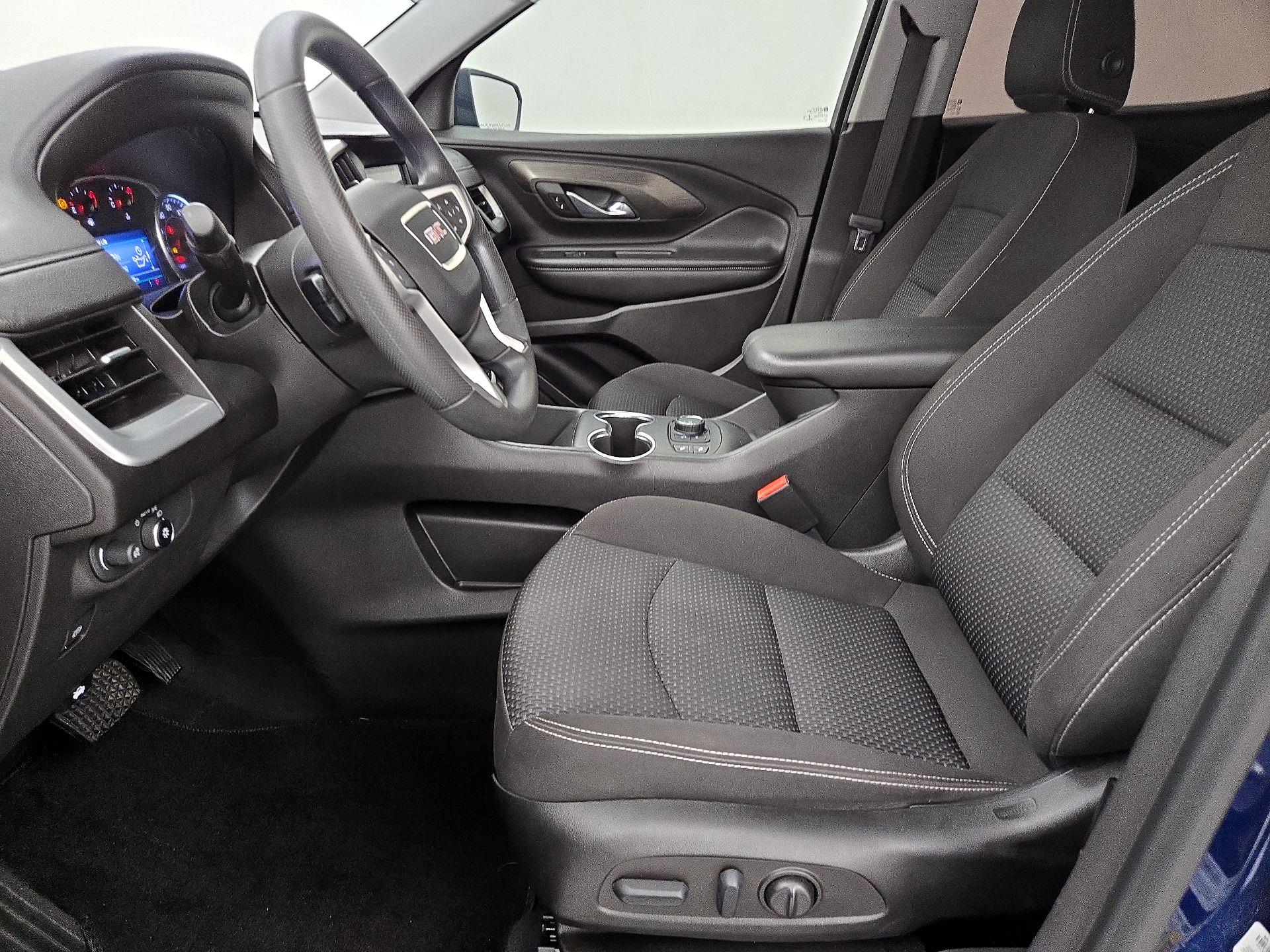 Thumbnail: 2022 GMC Terrain - 11