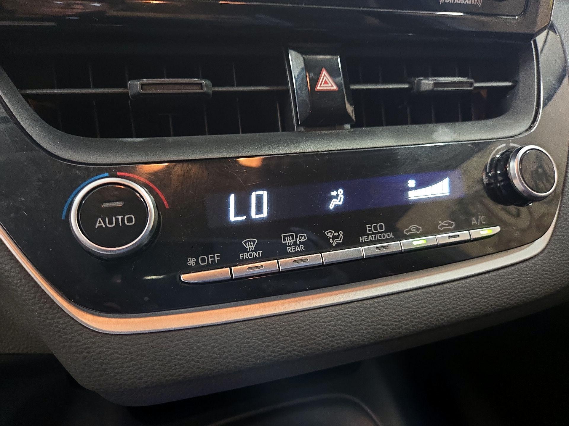Thumbnail: 2021 Toyota Corolla - 16