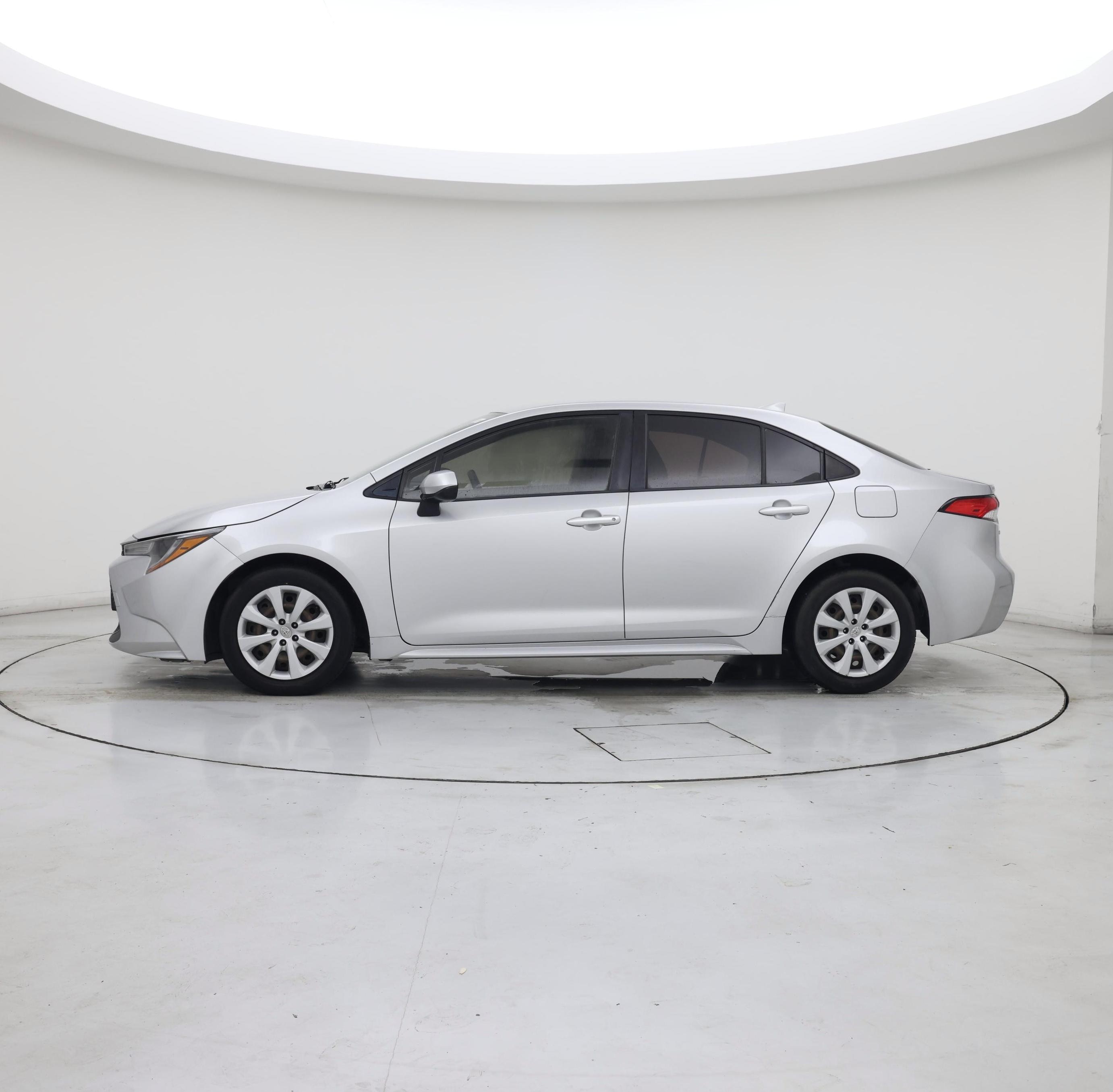 Thumbnail: 2021 Toyota Corolla - 3