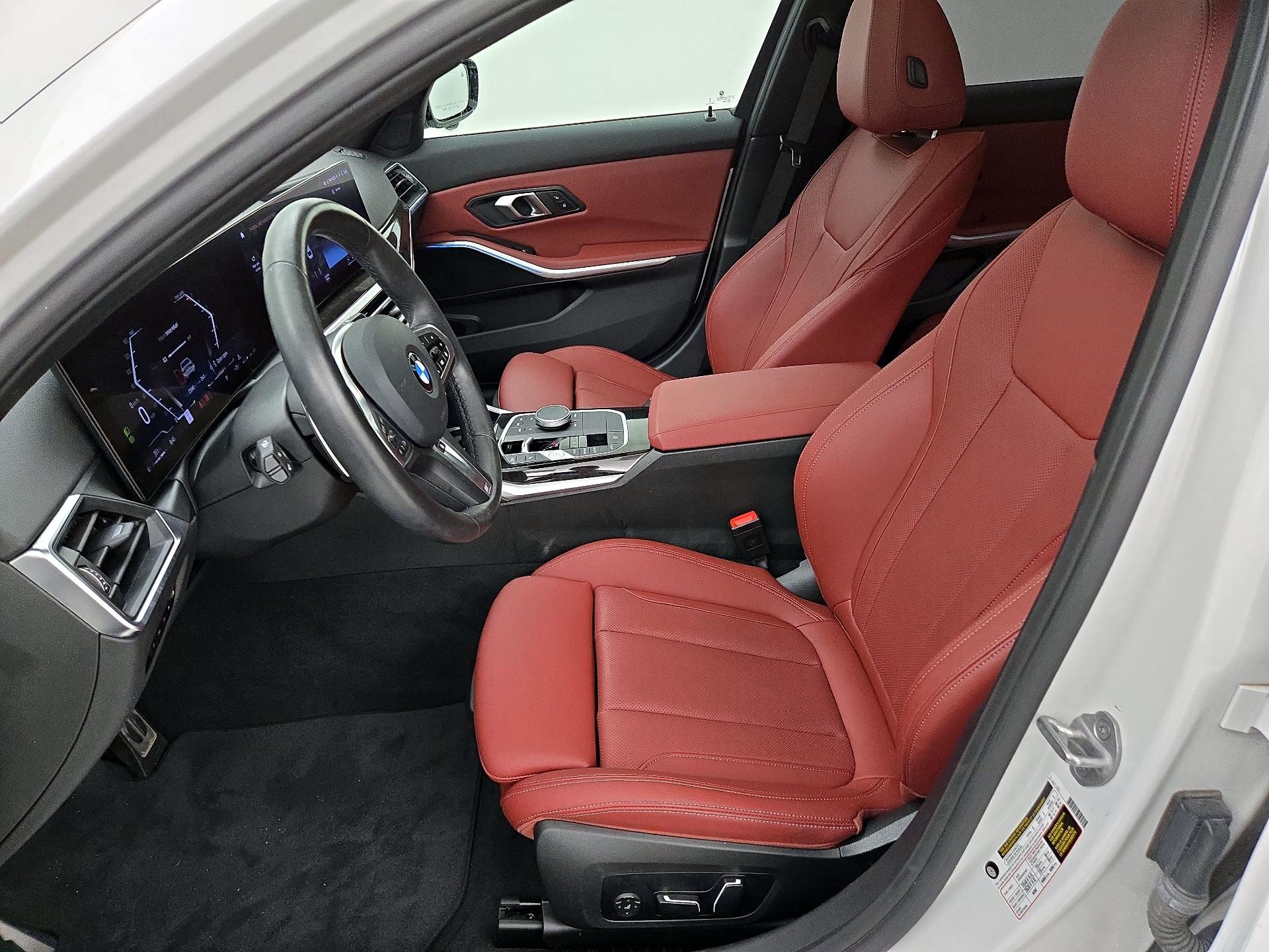 Thumbnail: 2024 BMW 3 Series - 11