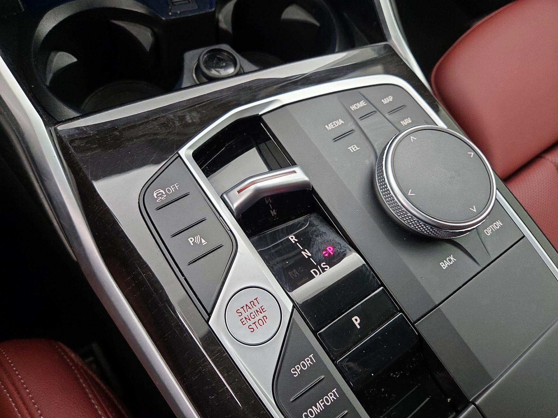 Thumbnail: 2024 BMW 3 Series - 17