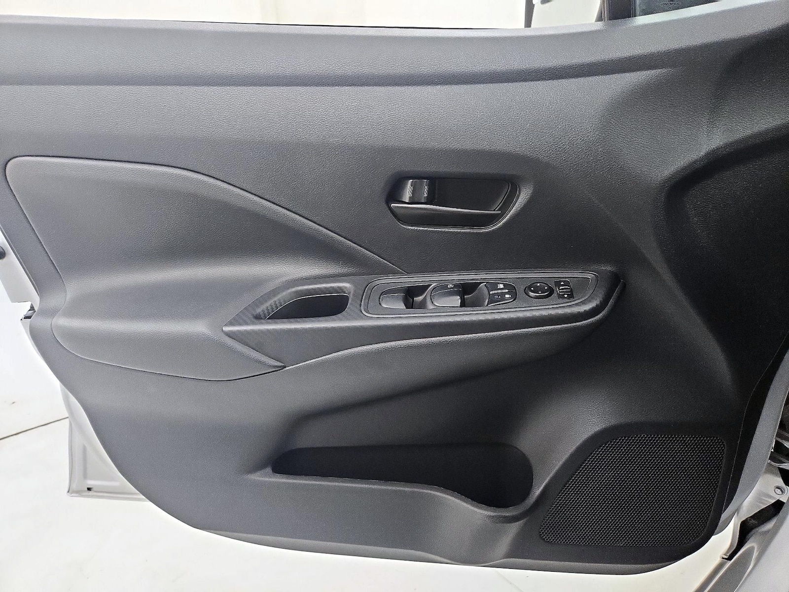 2021 Nissan Versa Sedan S - Photo 13