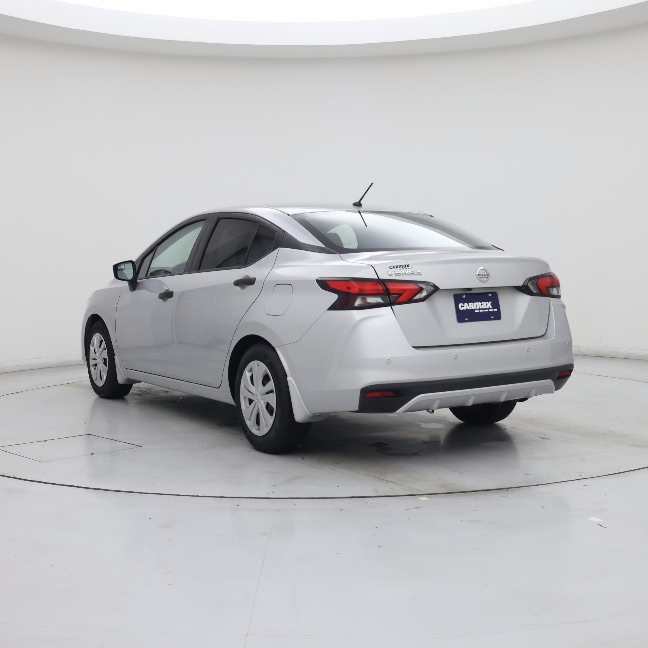 Thumbnail: 2021 Nissan Versa - 2