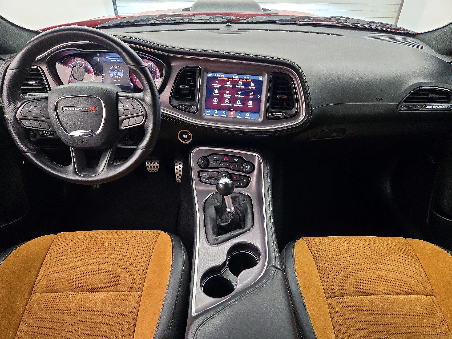 Thumbnail: 2022 Dodge Challenger - 9