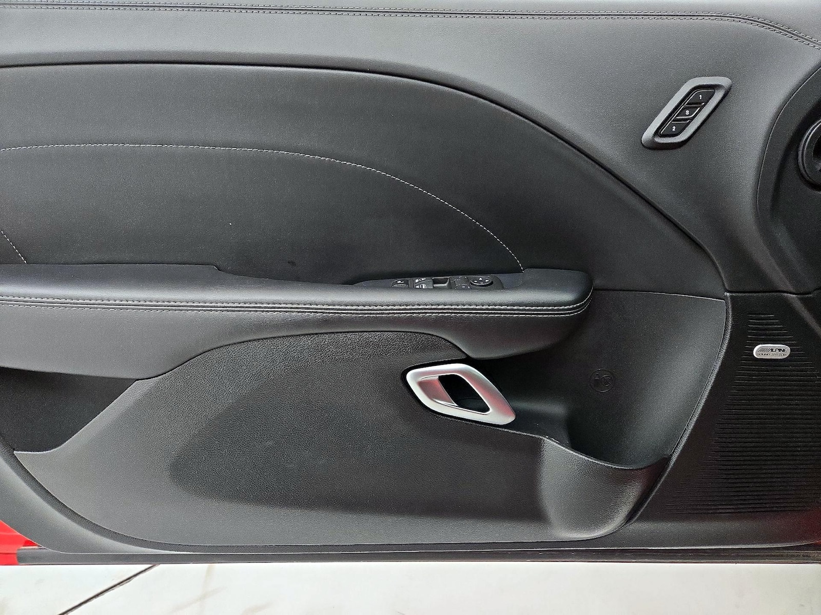 2022 Dodge Challenger R/T - Photo 13