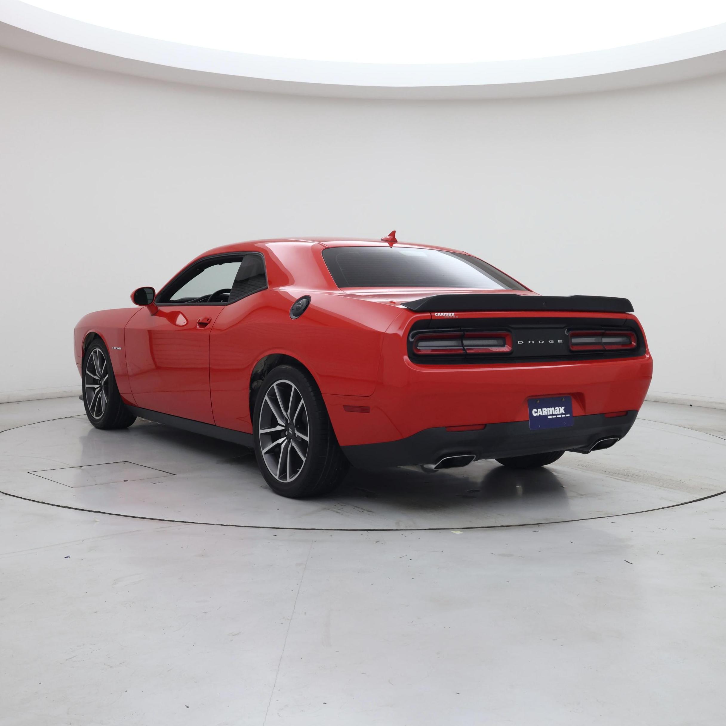 Thumbnail: 2022 Dodge Challenger - 2