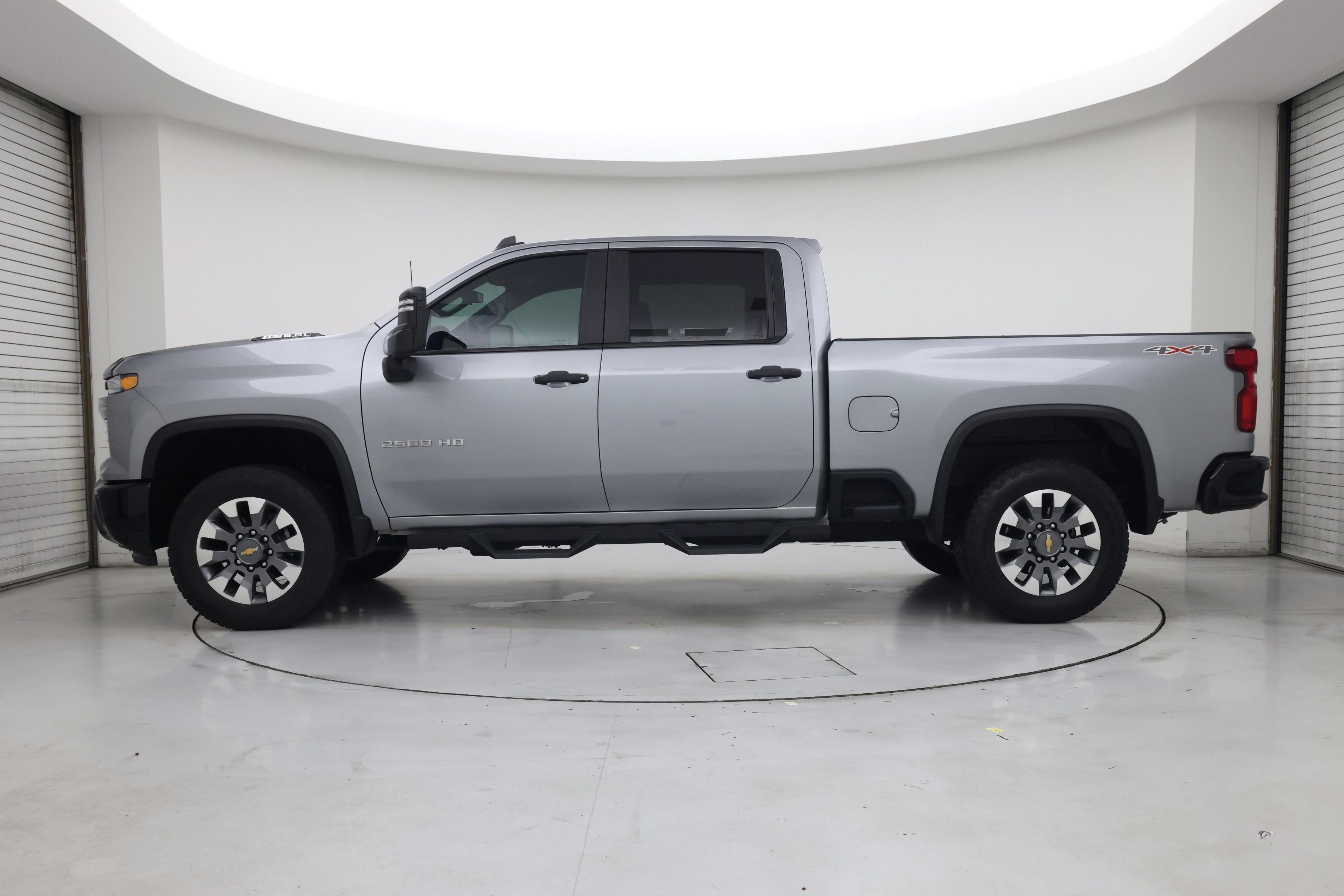 Thumbnail: 2025 Chevrolet Silverado 2500 - 3